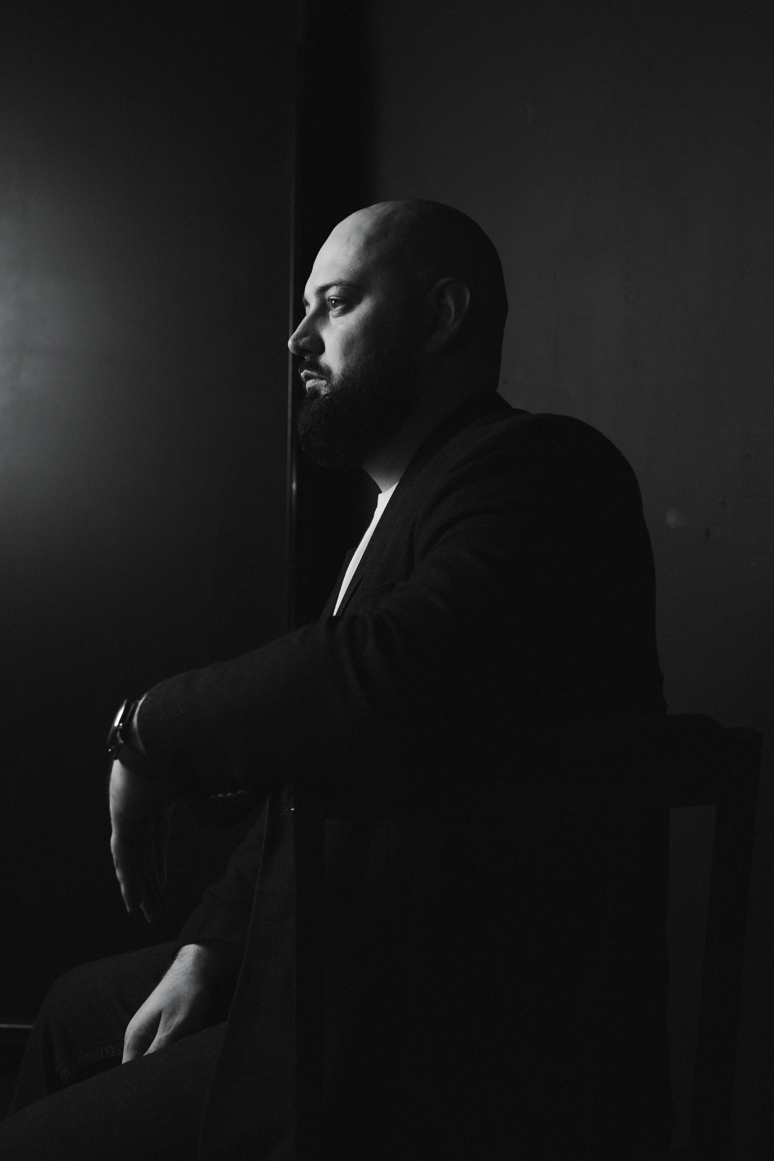 Глеб. Фотографирую женщин, мужчин и их отношения