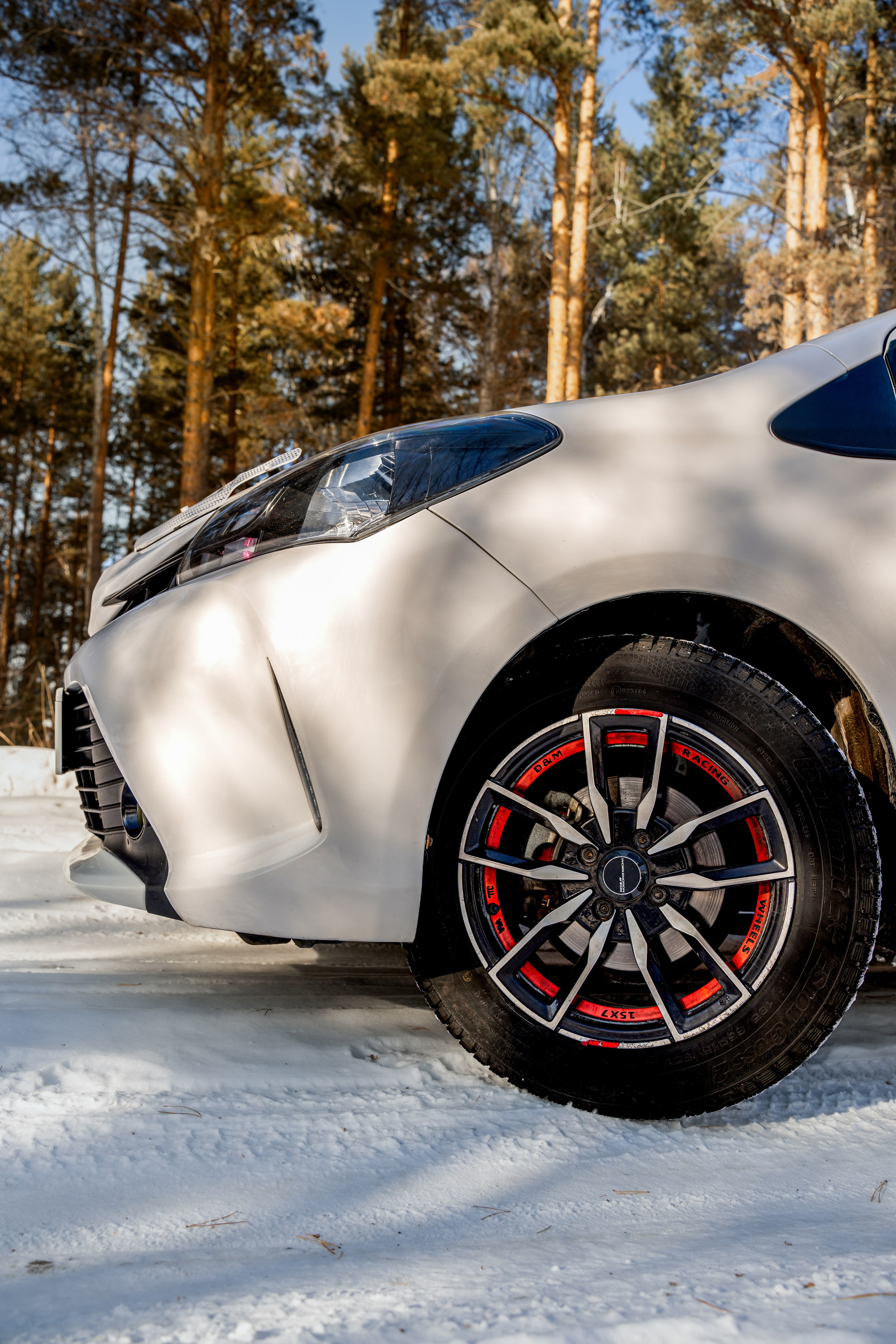 Ульяна и Toyota Vitz 25'. Фотограф, видеограф и пилот дрона на Байкале
