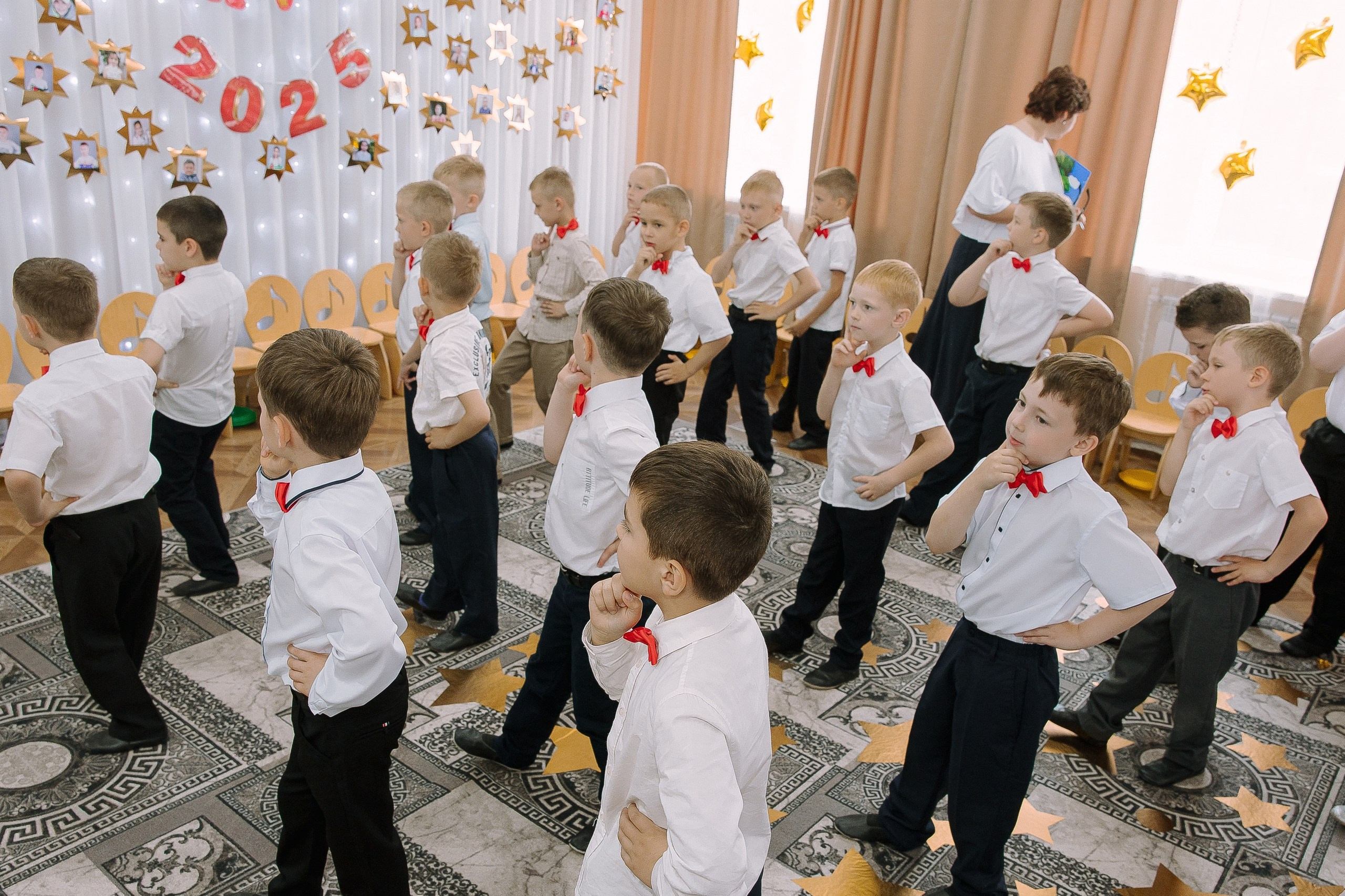 Выпускной в ДС 26. Выпускные альбомы Натальи Бутко: Новороссийск, Анапа, Геленджик