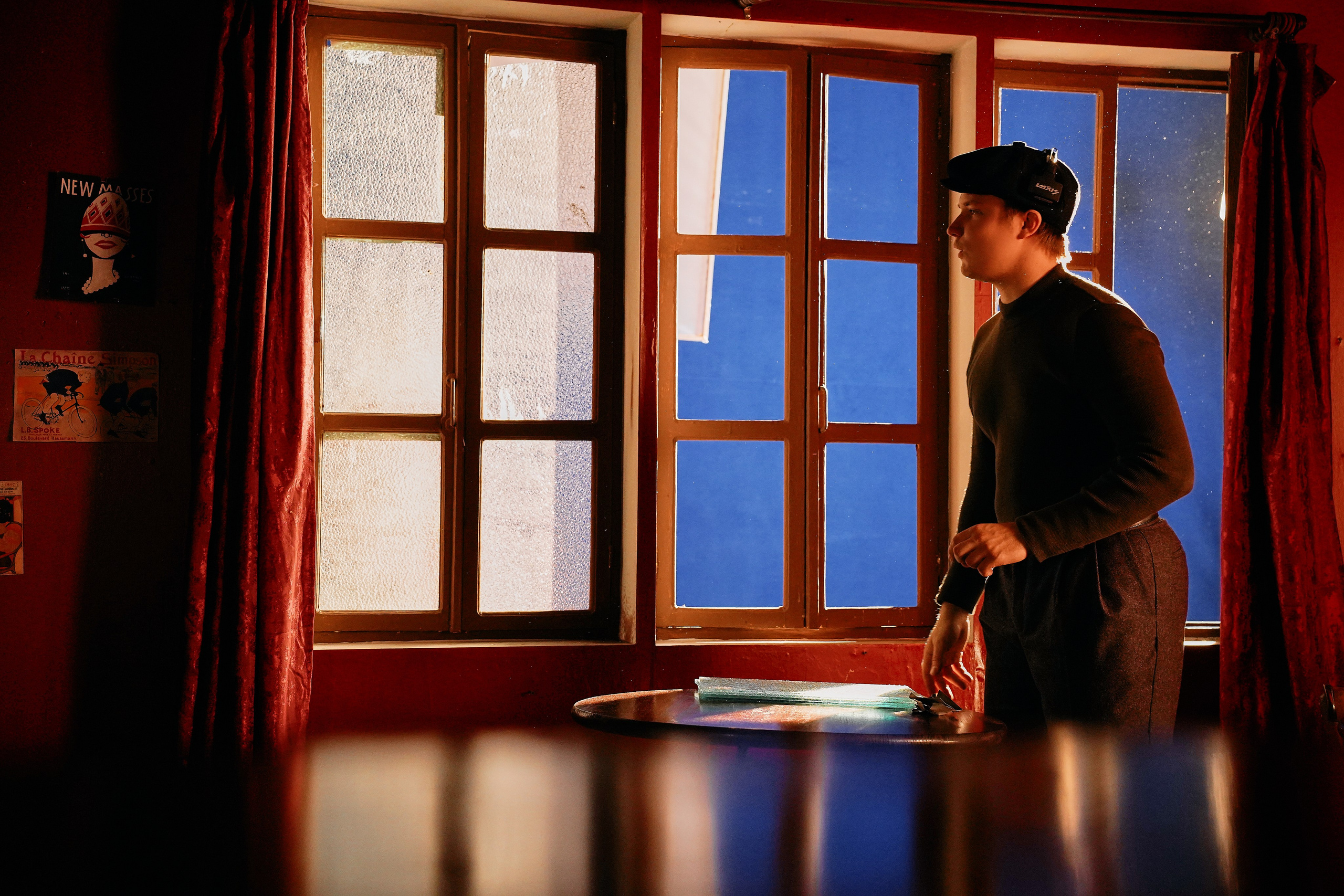 БЭКИ со съемок. Фотограф