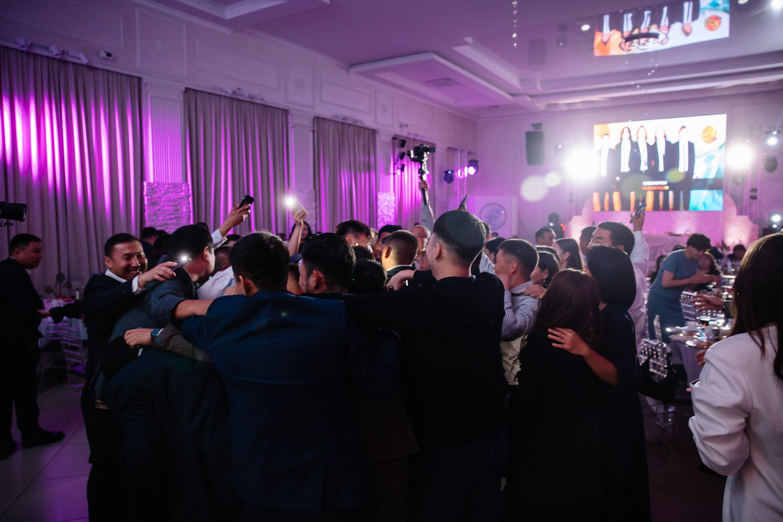 Свадьба Владимира и Ангиры. Свадебный и семейный фотограф в Элисте Лиджик Сарлов