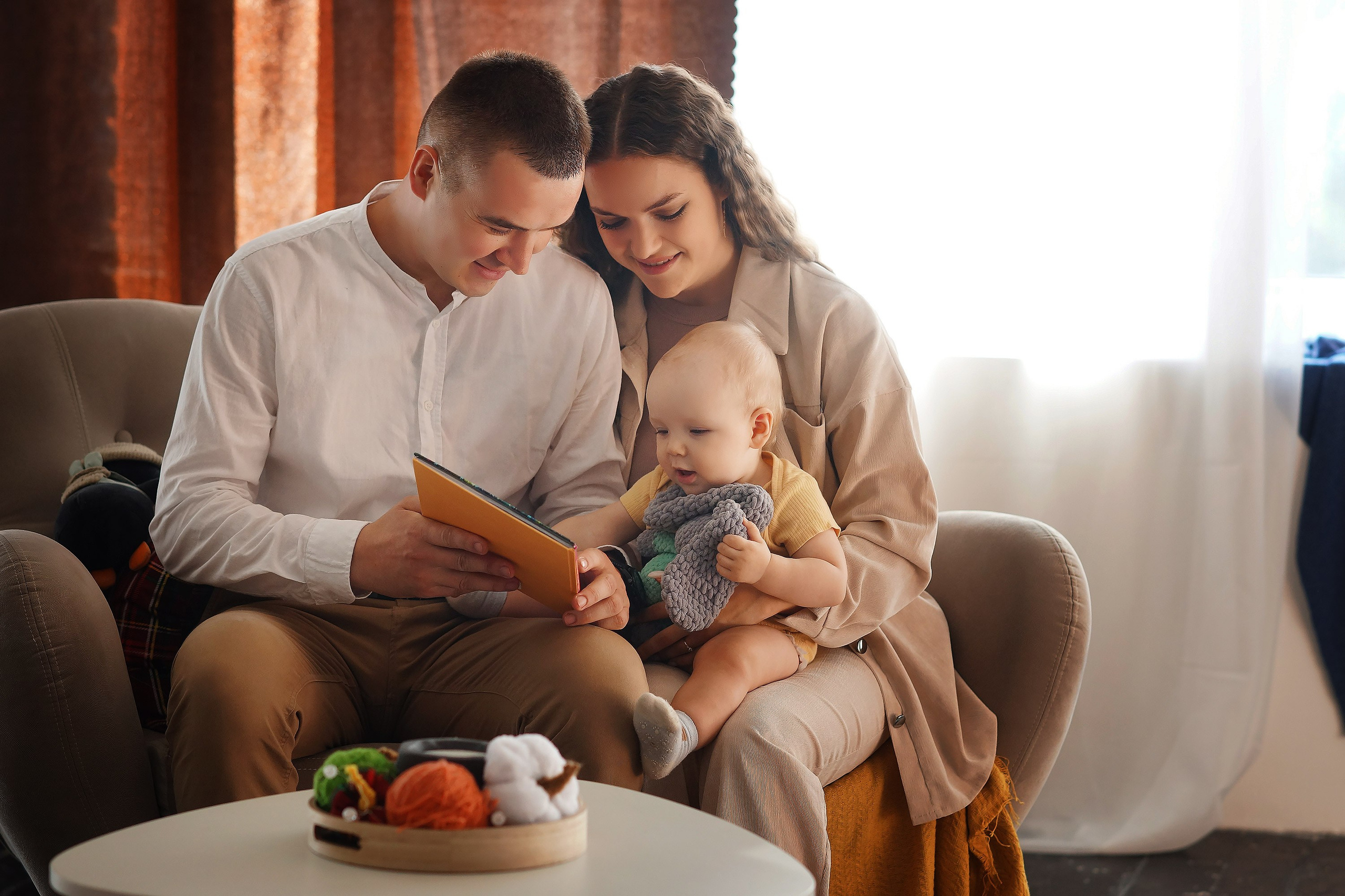 Семейная съёмка в студии. Семейный фотограф г. Новокузнецк Юлия Машникова