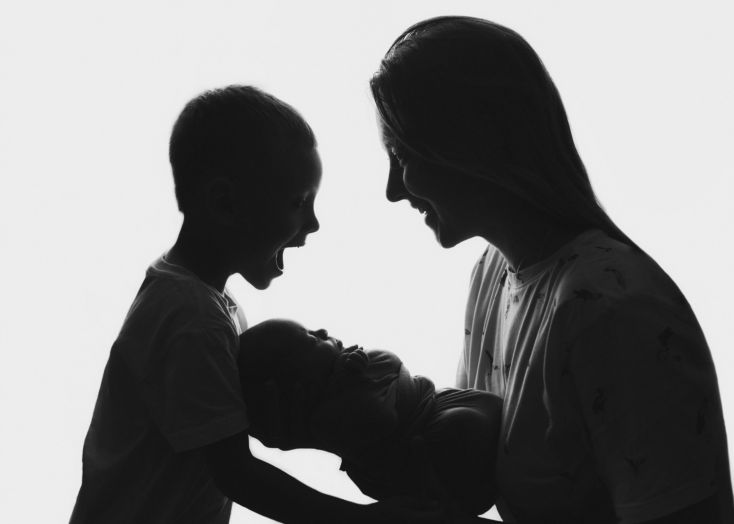 Фотосъемка новорожденного. Фотограф беременности, новорожденных и детей до года в Челябинске Волк