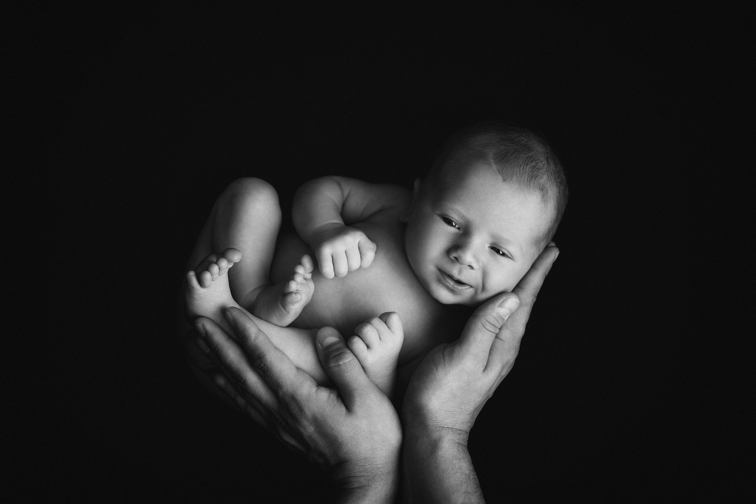 Фотосъемка новорожденного. Фотограф беременности, новорожденных и детей до года в Челябинске Волк