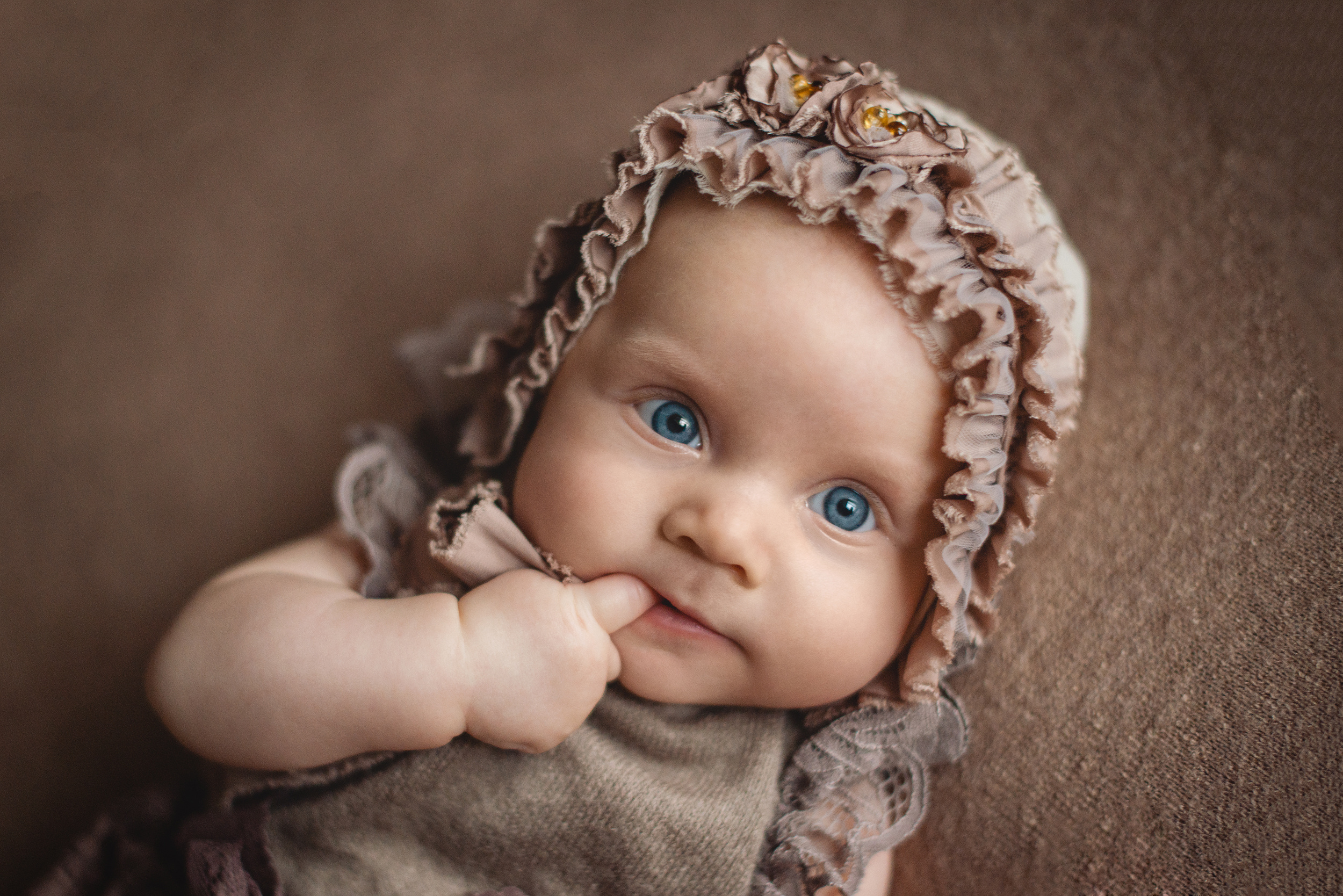 Детская фотосъемка. Фотограф беременности, новорожденных и детей до года в Челябинске Волк