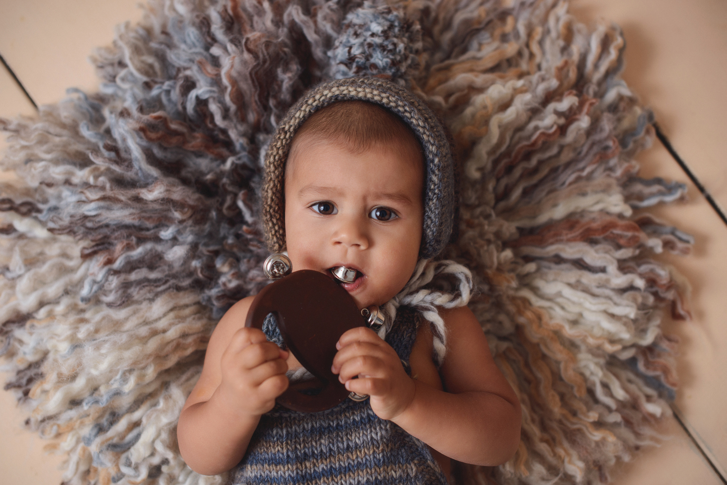 Детская фотосъемка. Фотограф беременности, новорожденных и детей до года в Челябинске Волк