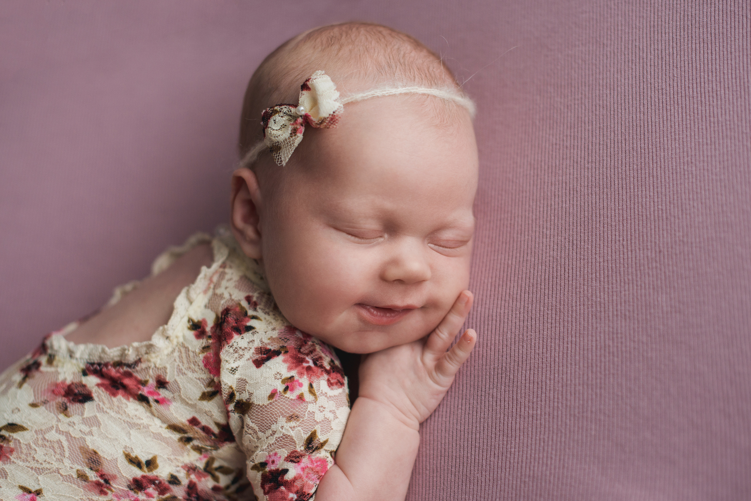 Фотосъемка новорожденного. Фотограф беременности, новорожденных и детей до года в Челябинске Волк