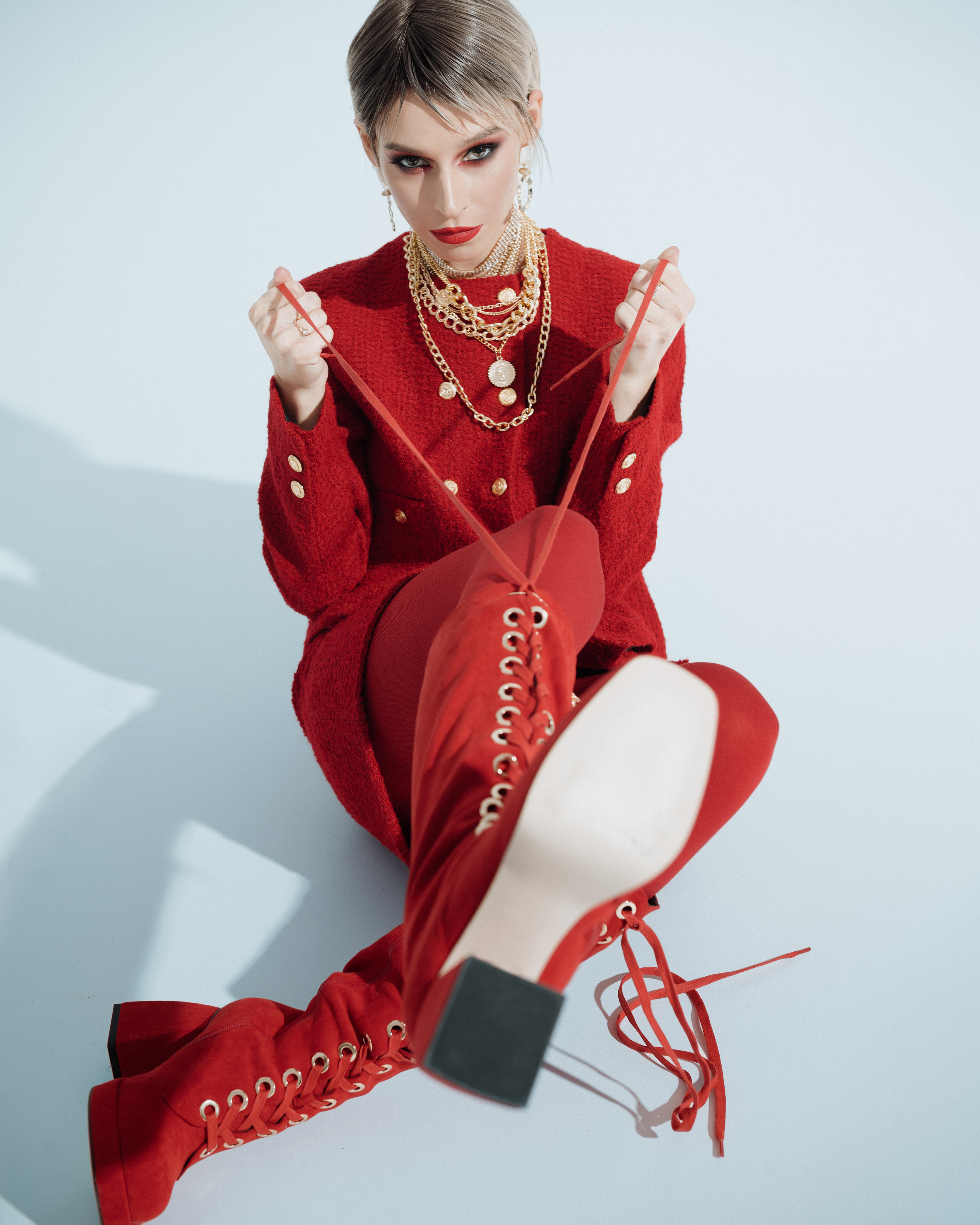 I need more gold. Z H U R A V L E V