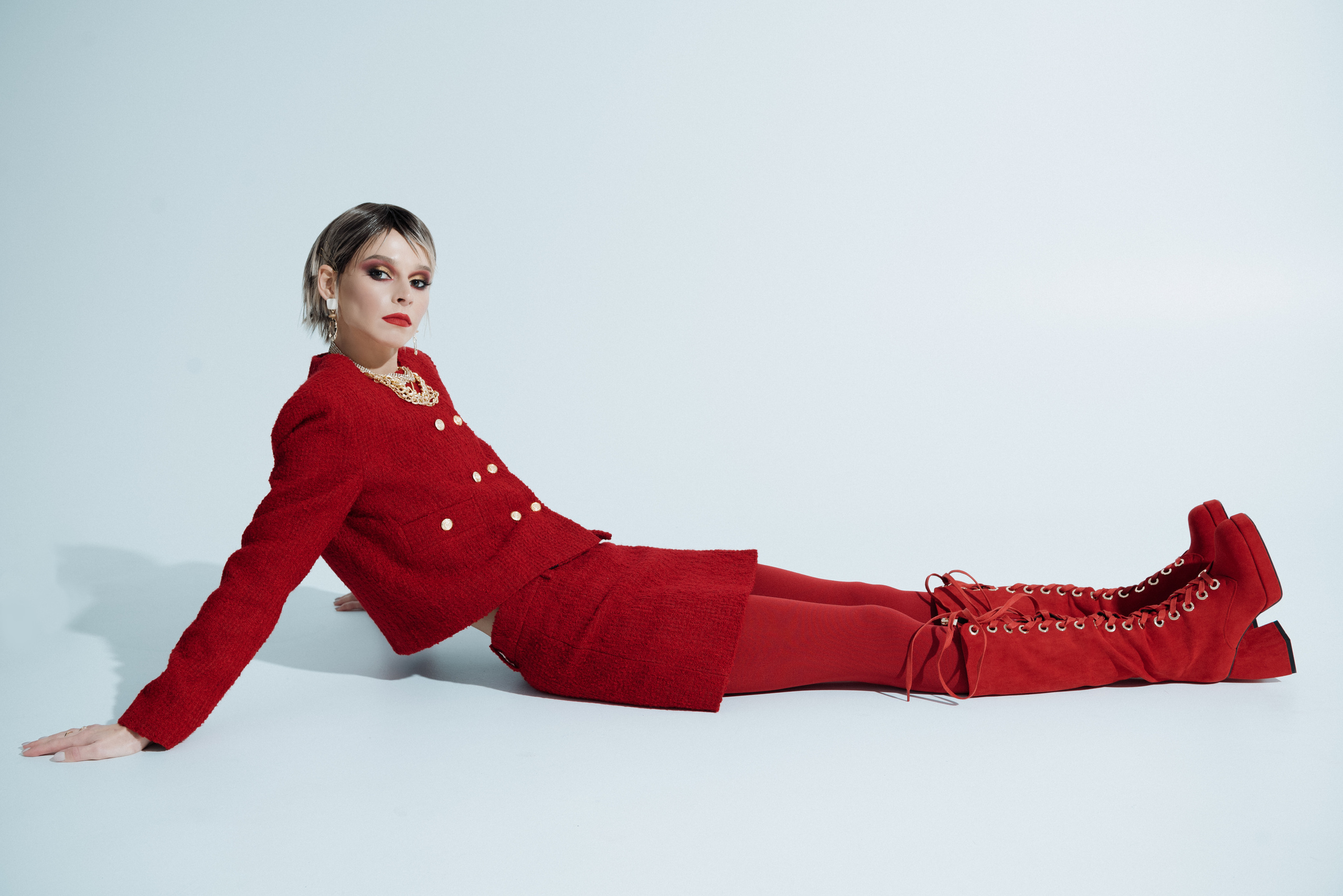 I need more gold. Z H U R A V L E V