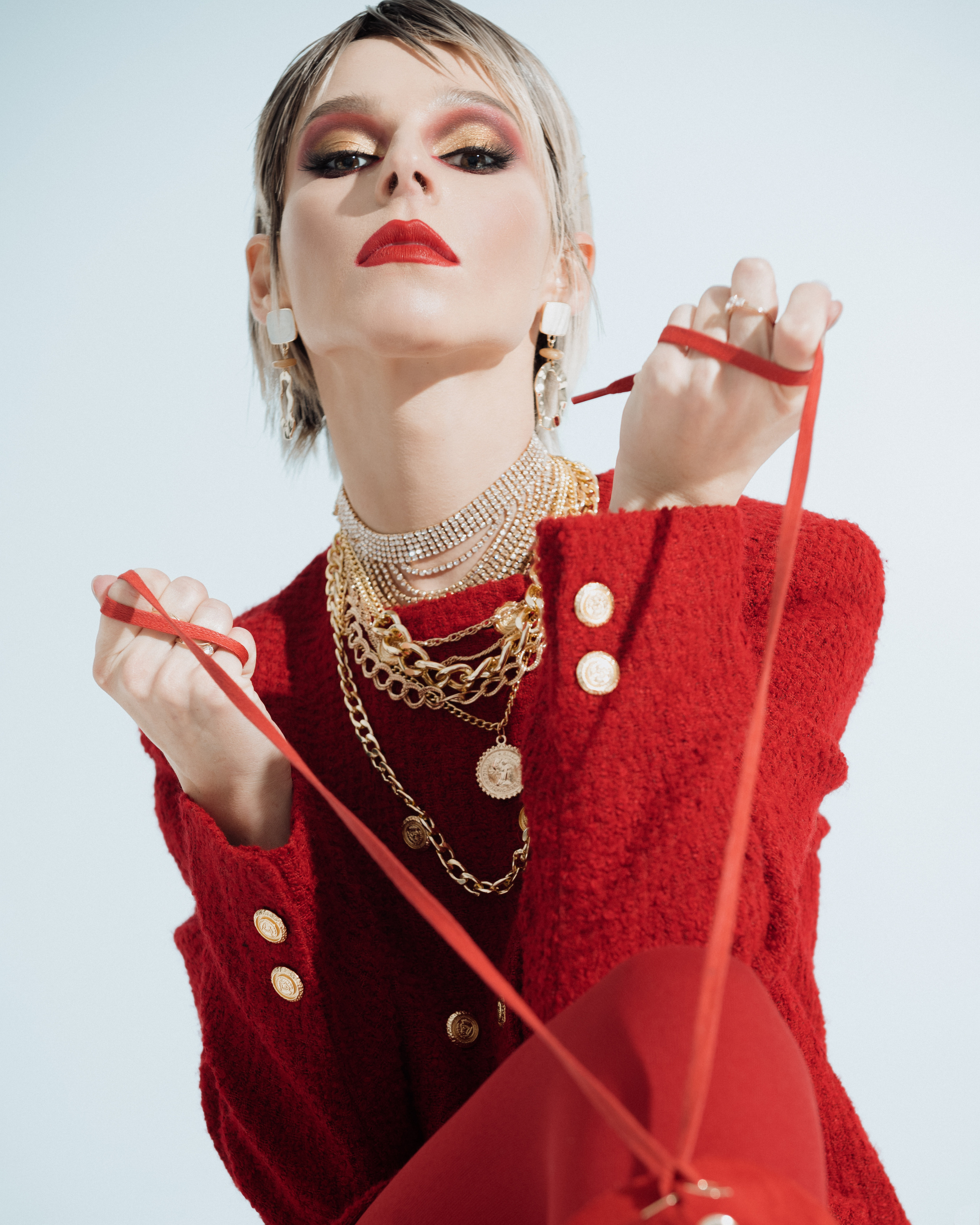 I need more gold. Z H U R A V L E V