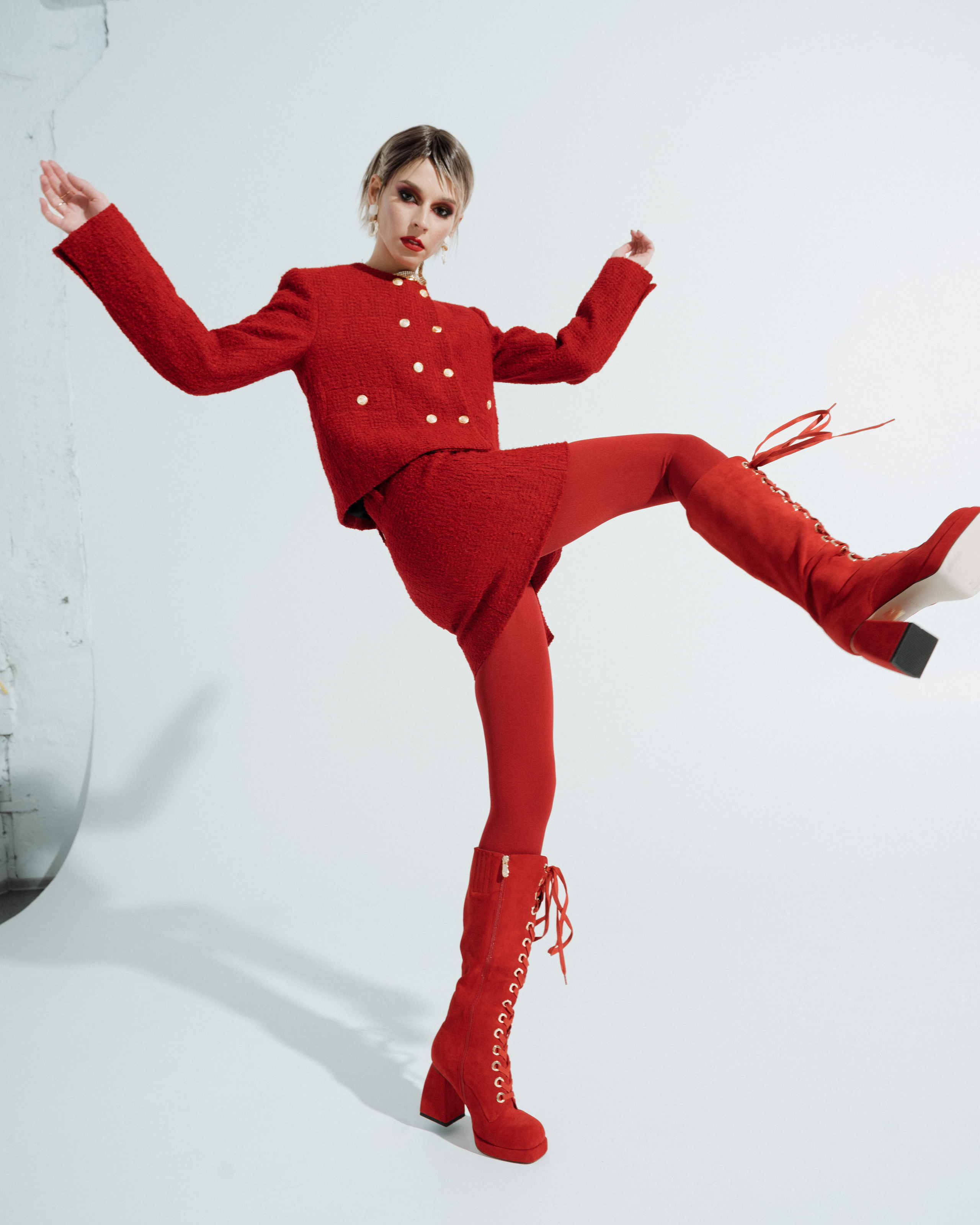 I need more gold. Z H U R A V L E V