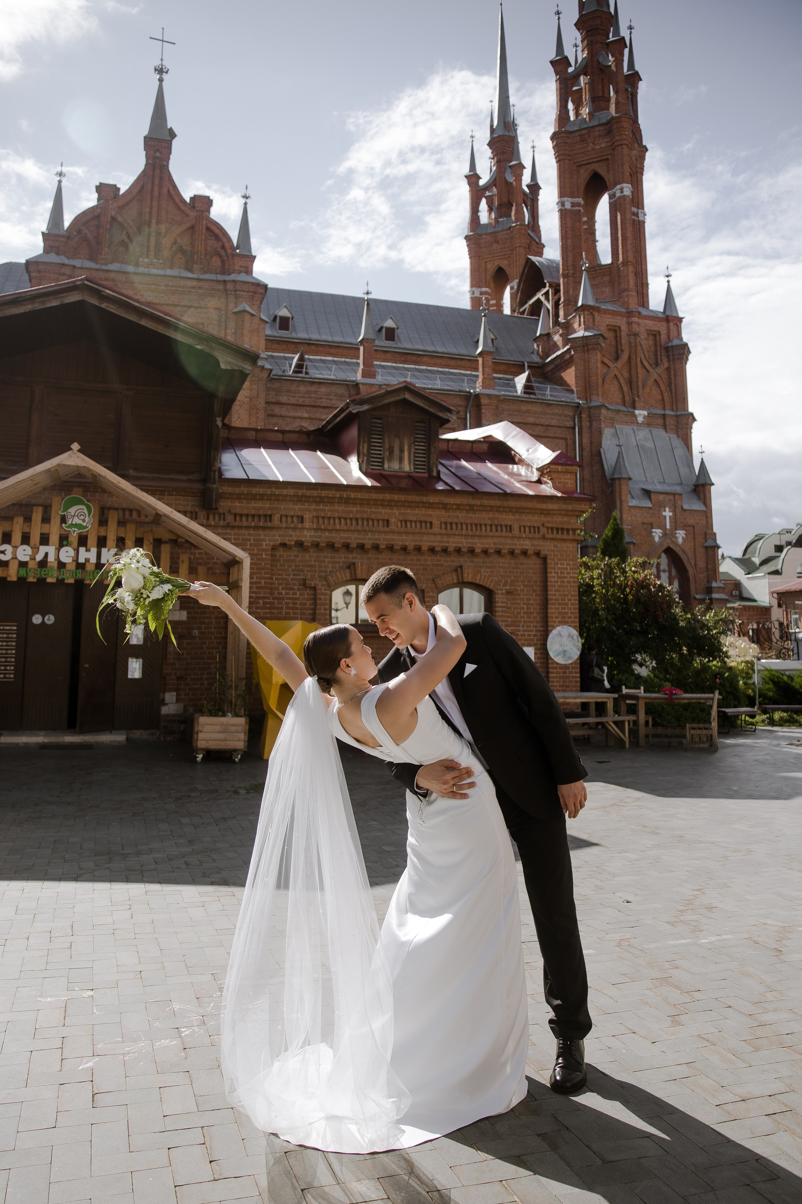 Свадебная фотосессия в LOTTE Hotel Самара. Свадебный и семейный фотограф в Самаре и Тольятти | Елена Топанцева