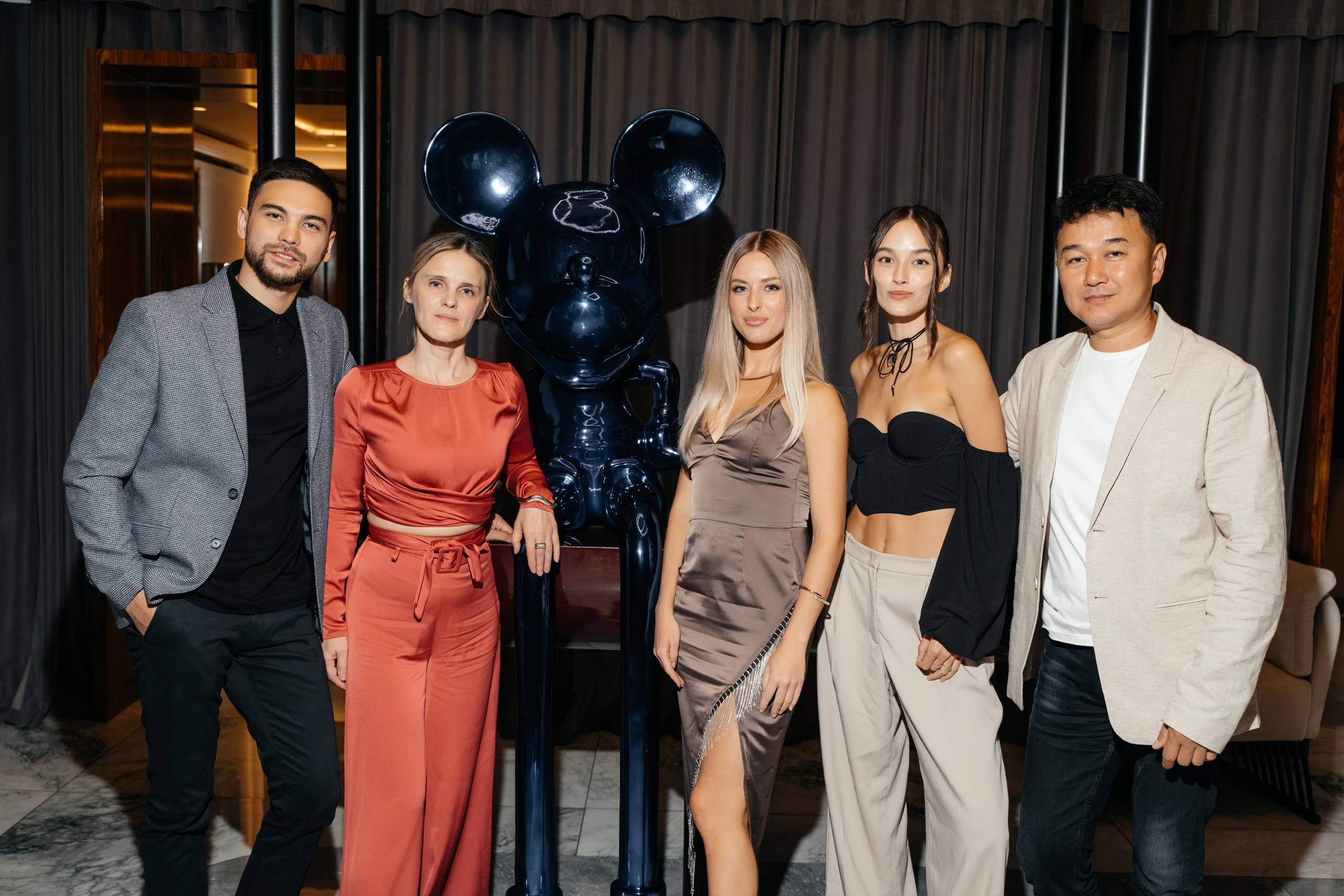 14 июня (пятница). BENUAR Restaurant