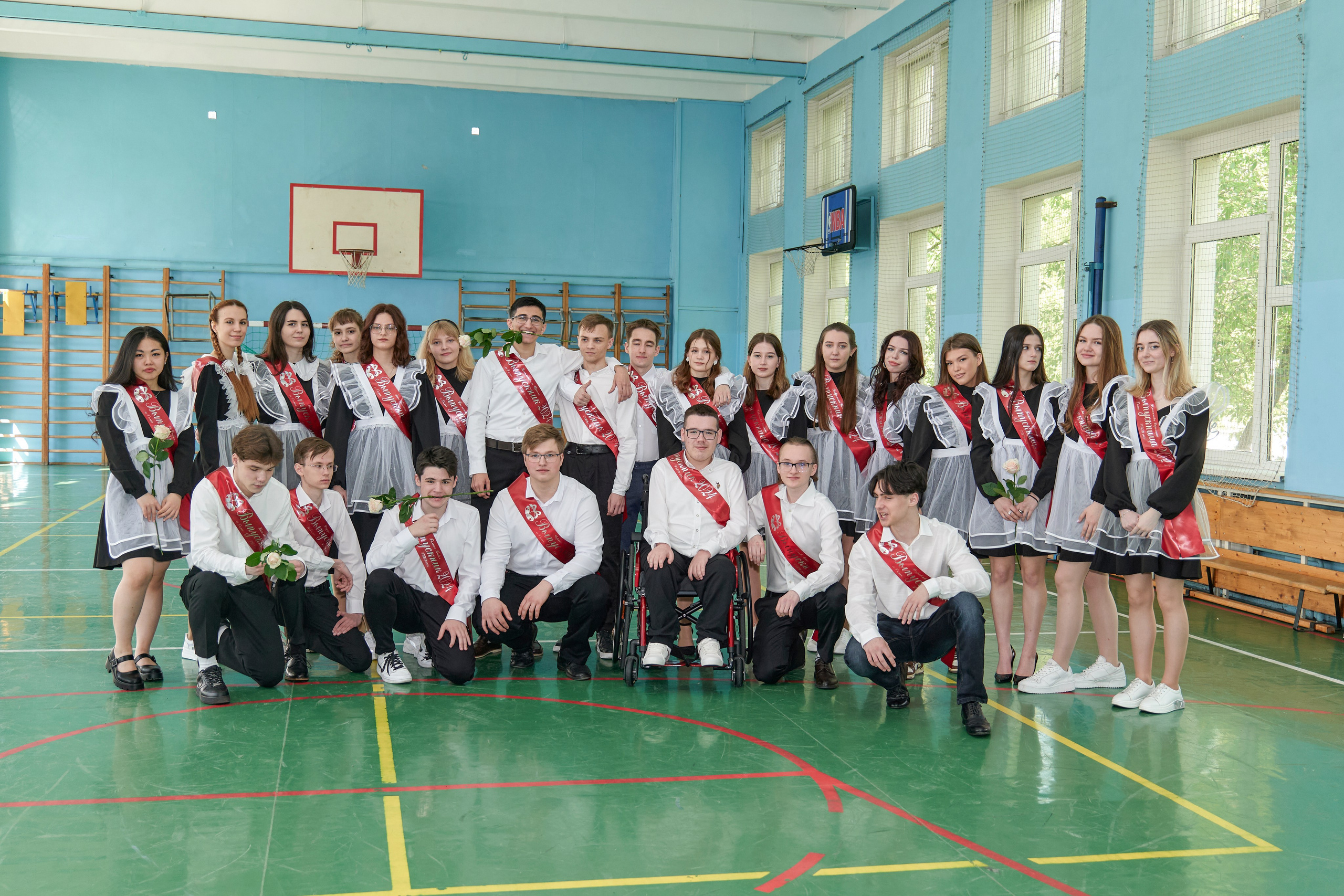 Последний звонок школа 1413. Детский и семейный фотограф г. Москва Оксана Катаджи