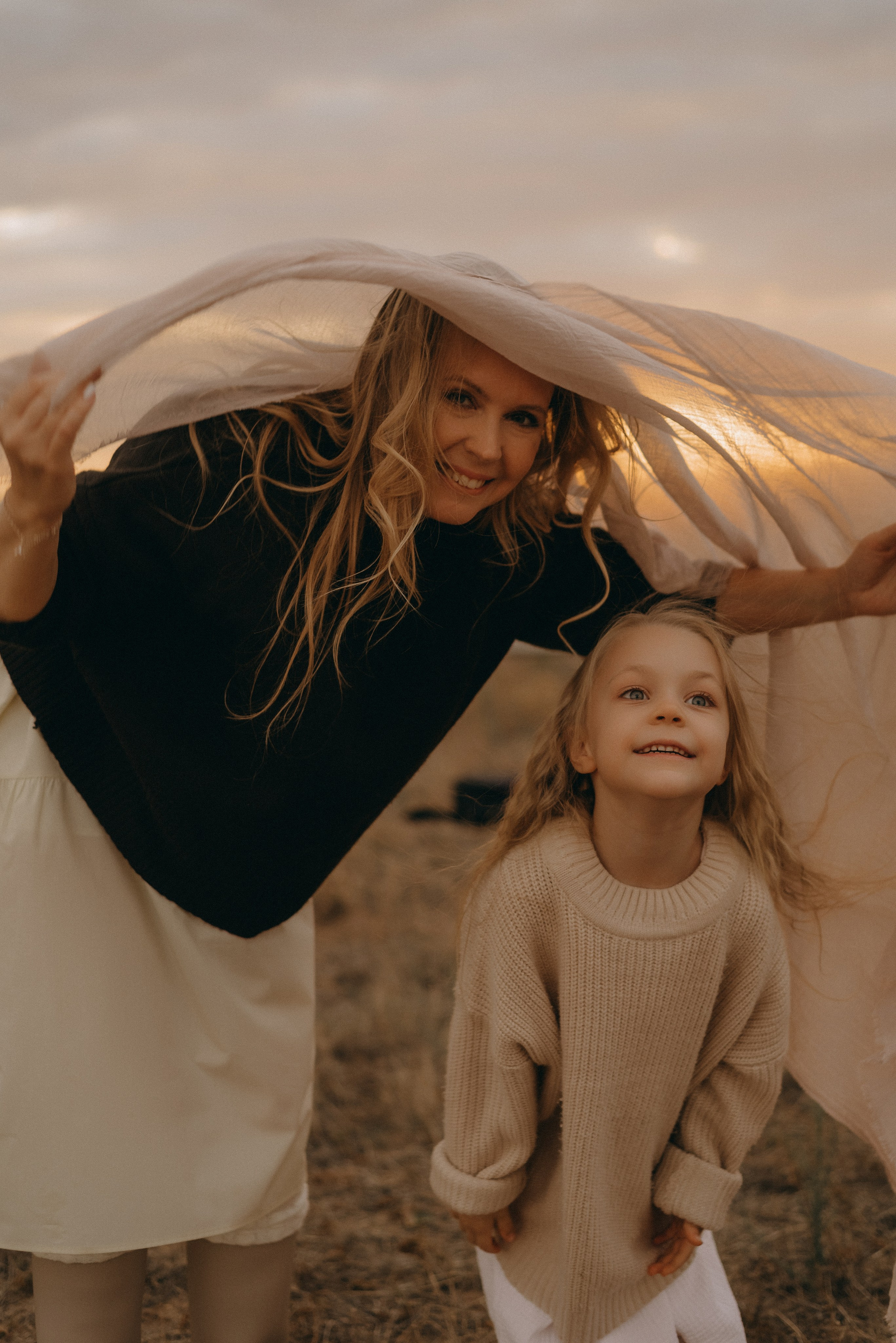 Света и Даша