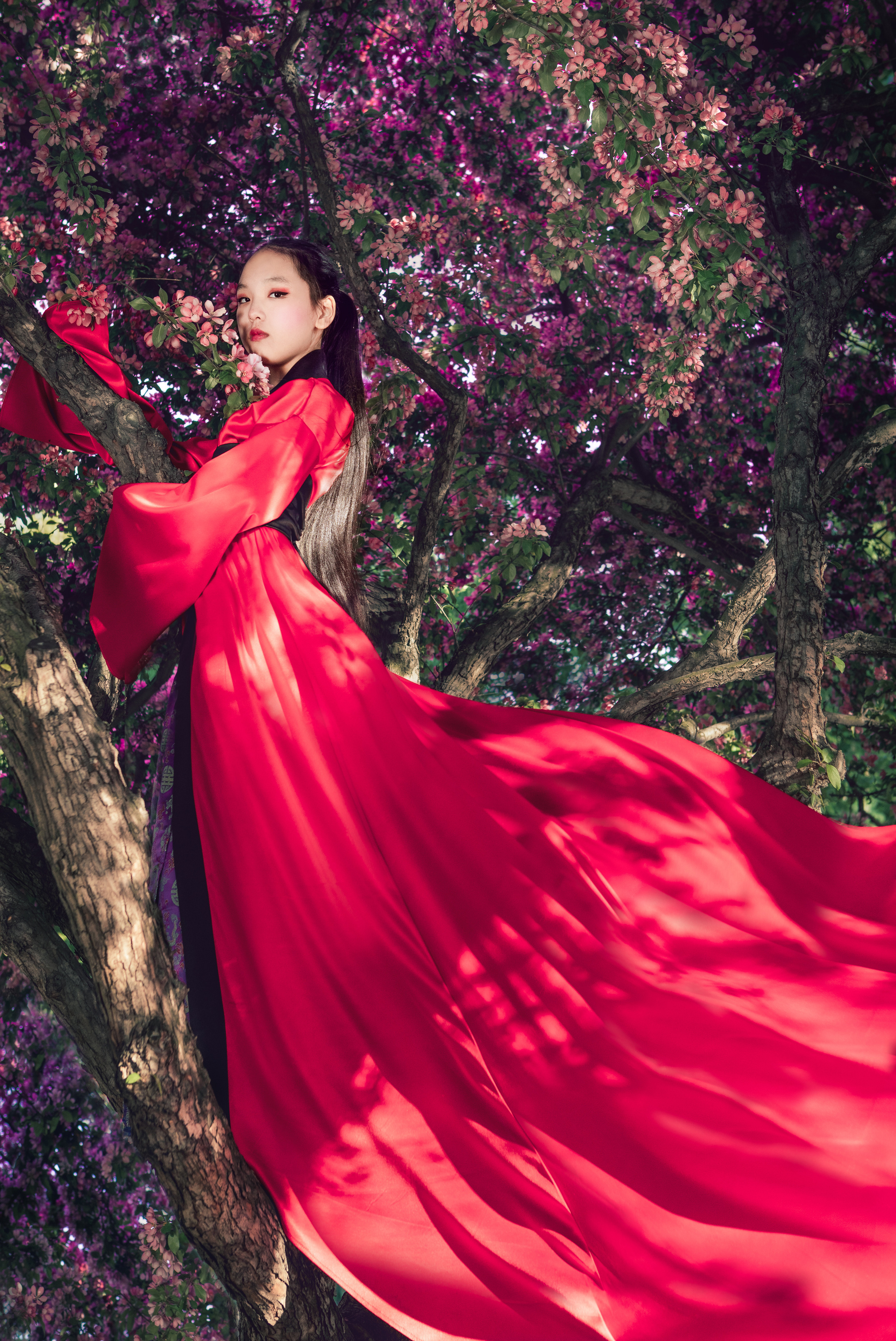 Анна Лебедева Фотограф детский семейная съемка женский портрет студийная съемка фотоконтент весенняя фотосессия фотопроект детская цветение