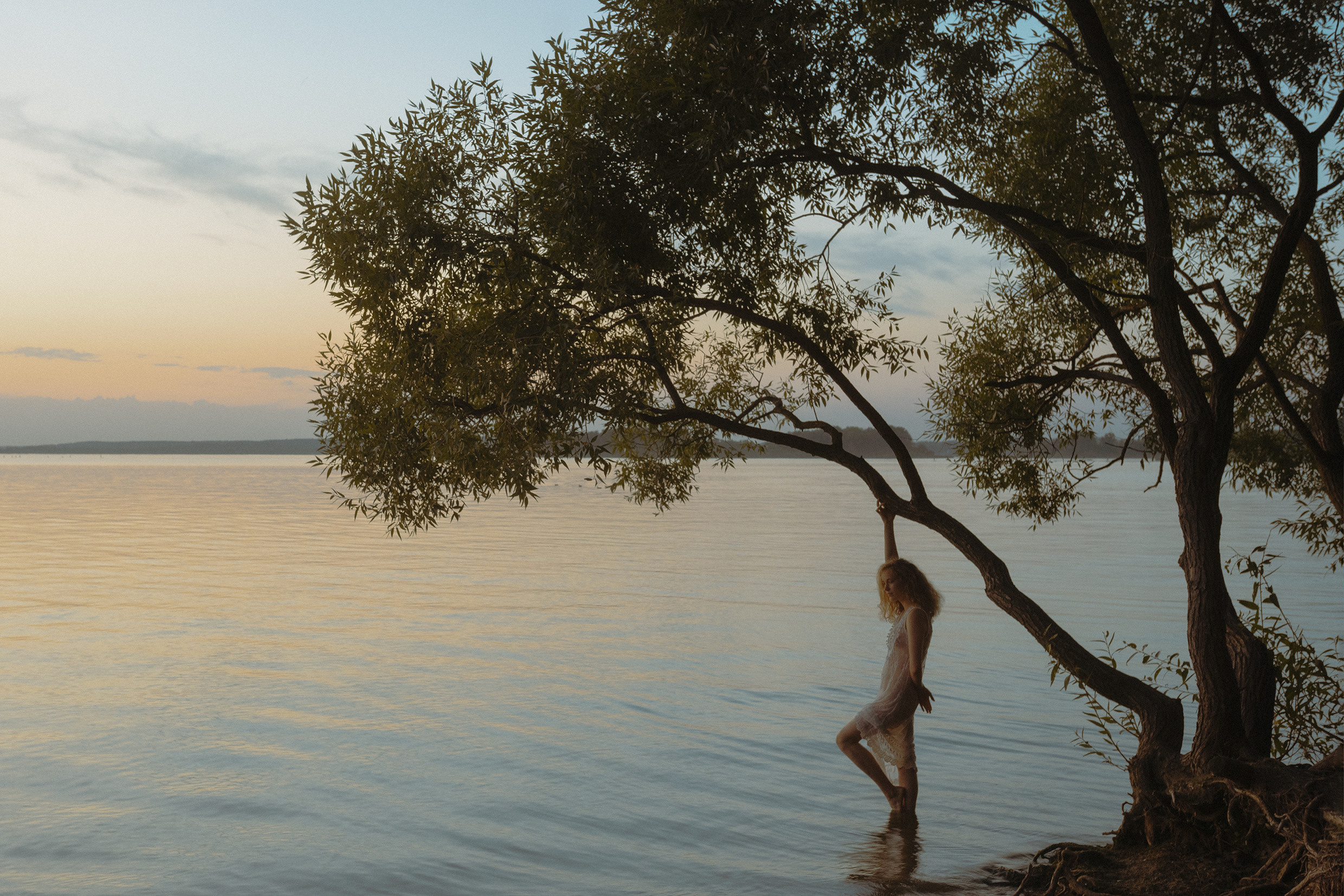 Творческая съёмка «Алёна & Море». Портретный фотограф Татьяна Зеленцова — Минск, Беларусь
