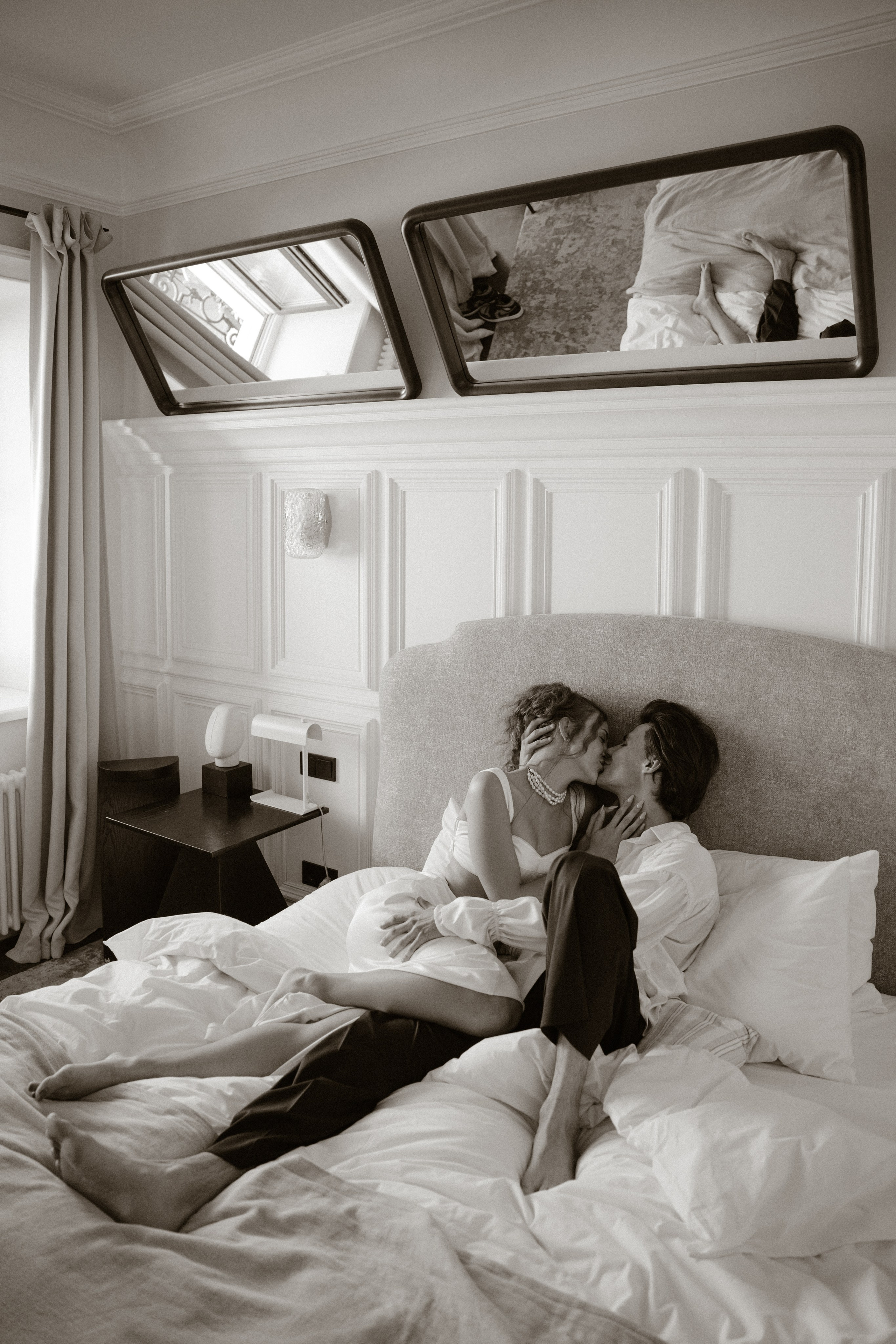 В квартире на Невском