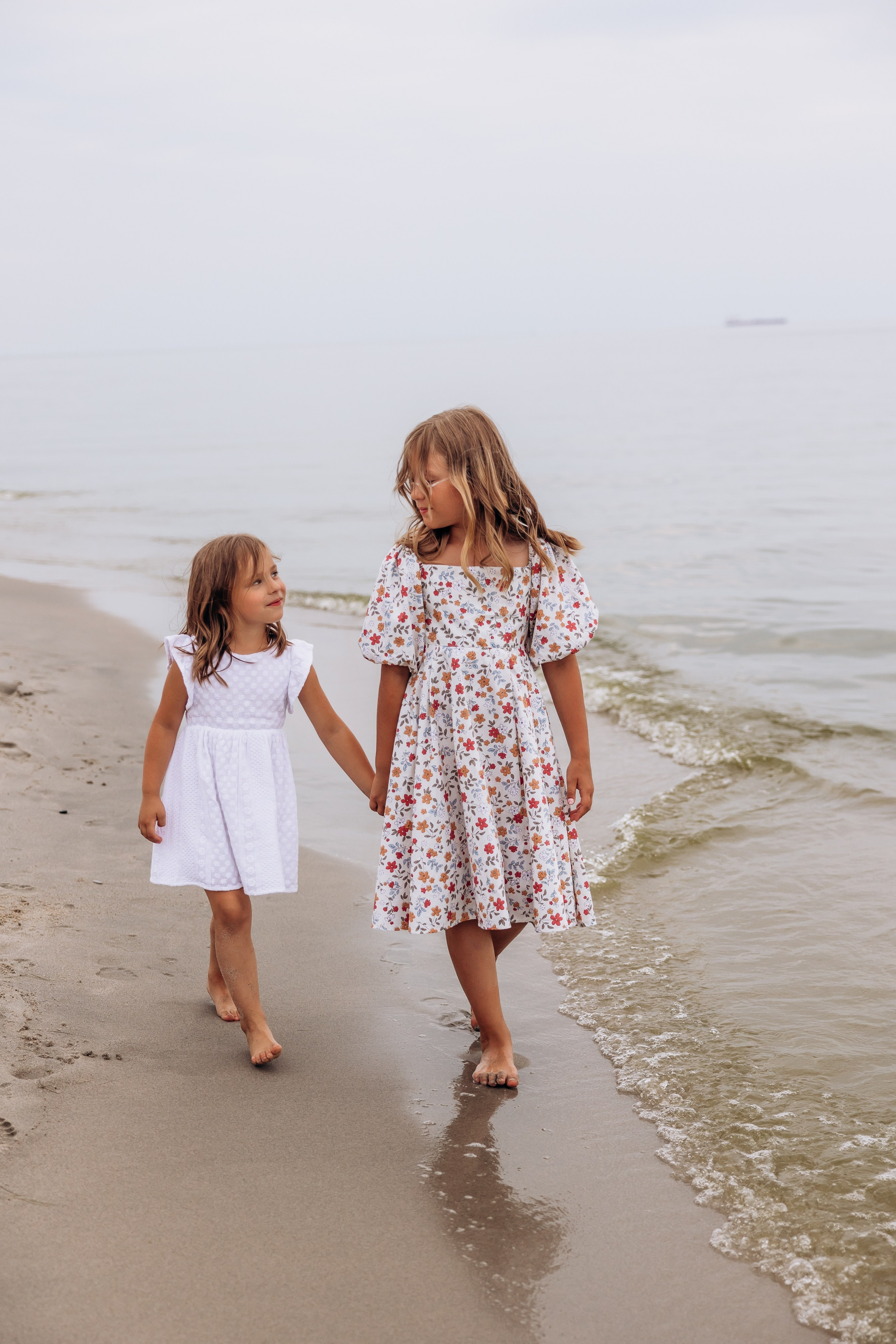Большая семья Мечниково (Балтийск) море лето. Фотограф в Калининграде свадебная фотография, репортажная, фотосессии