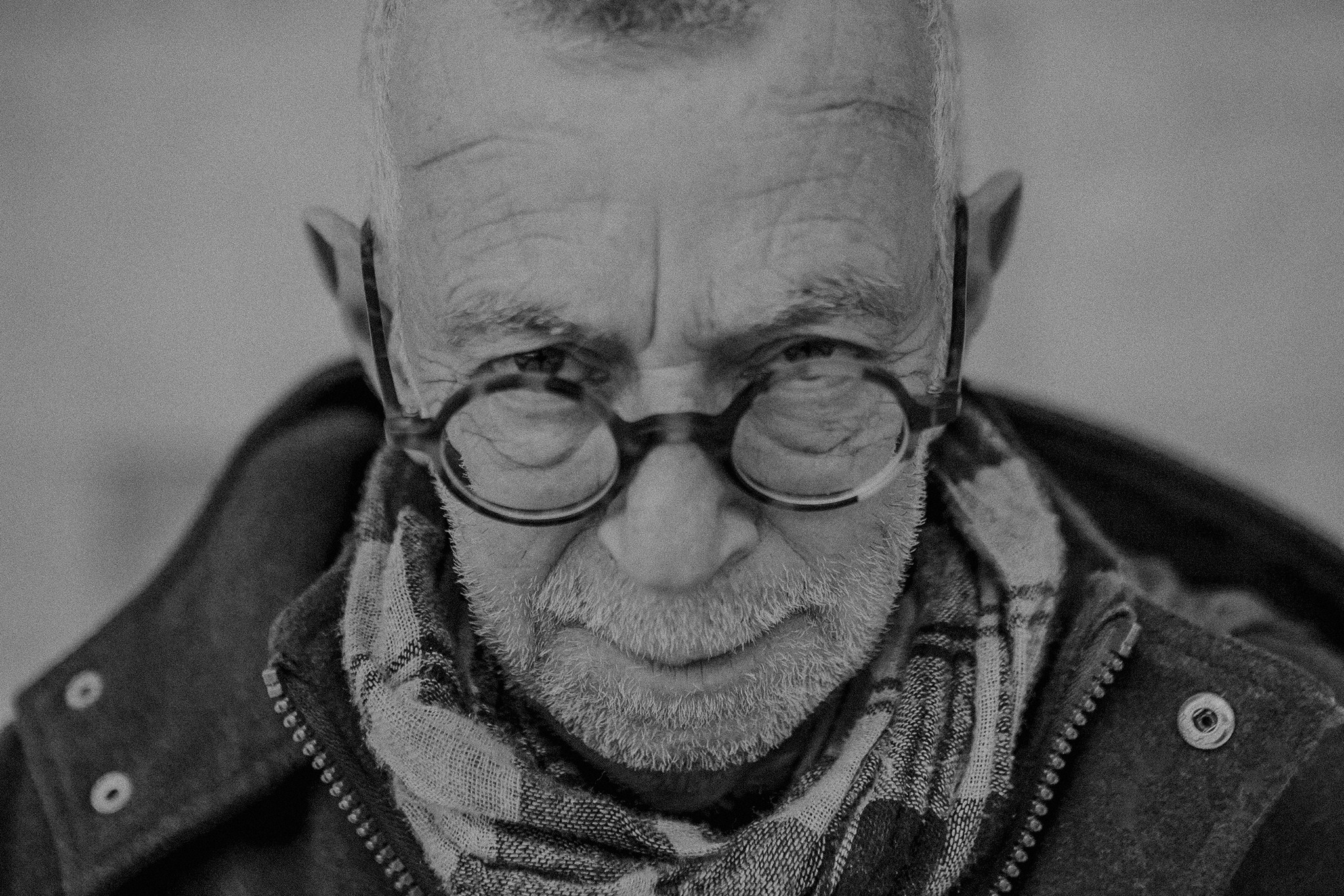 Лев Рубинштейн. Фотограф-портретист Света МИШИНА, художник, преподаватель. Москва