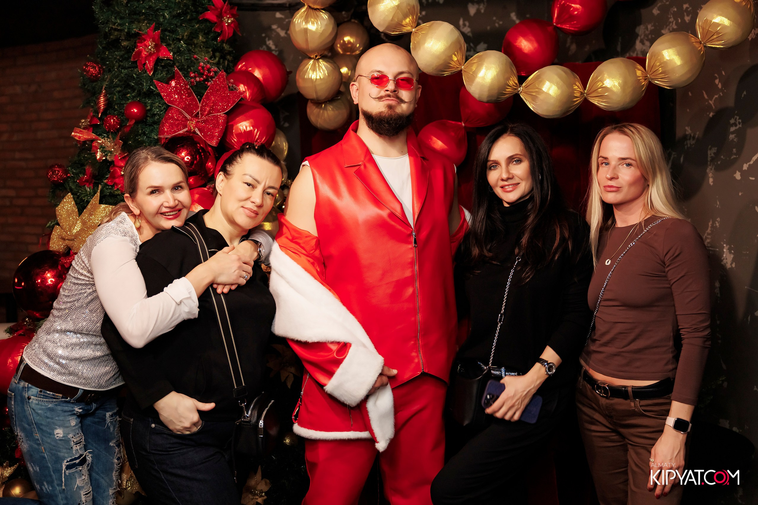 МУЗЫКАЛЬНОЕ ЛОТО В HIT RETRO. КИПЯТКОМ АЛМАТЫ! Фотосъемка мероприятий в Алматы