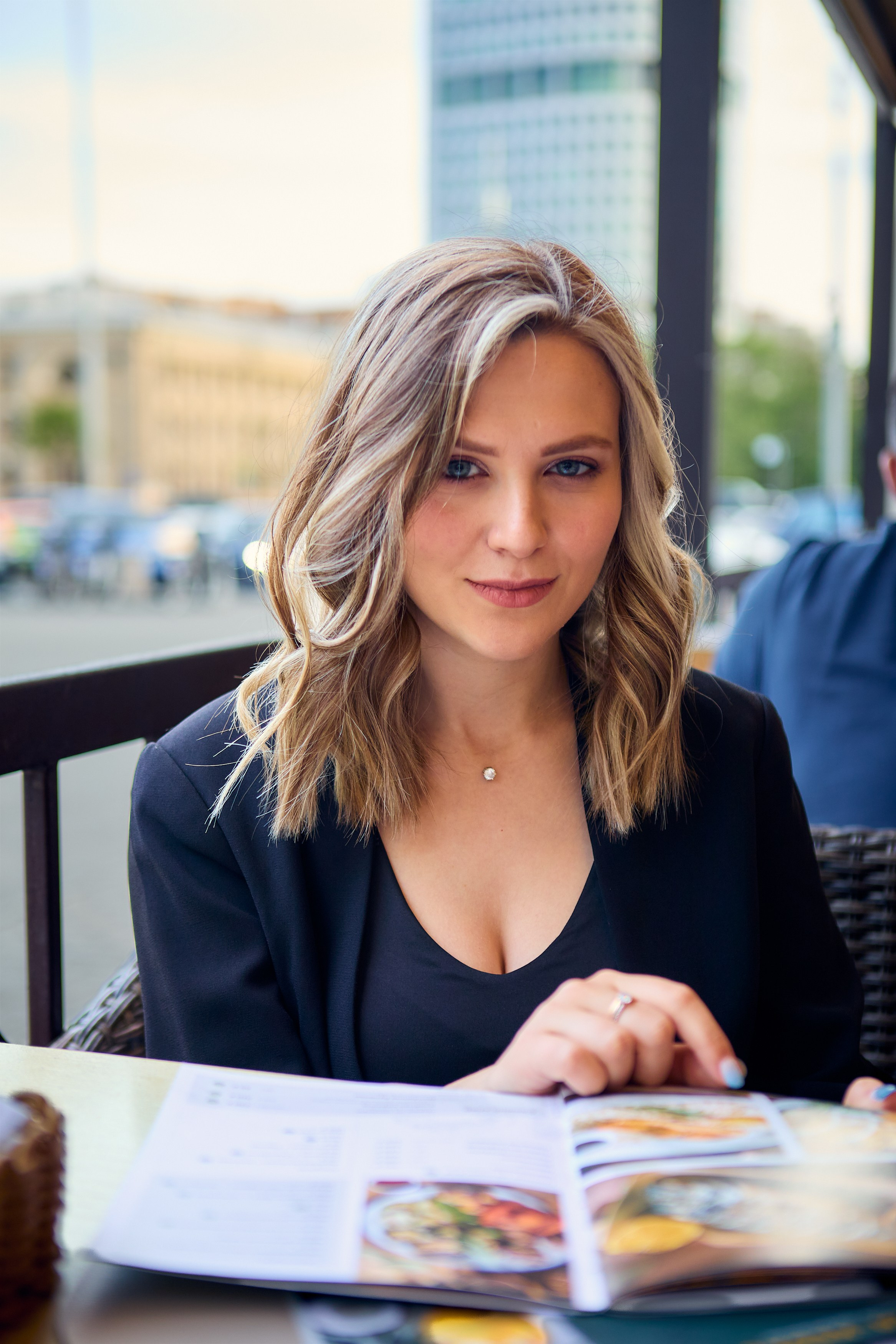 DMITRY MOISEENKO — фотограф, художник, топ-стилист