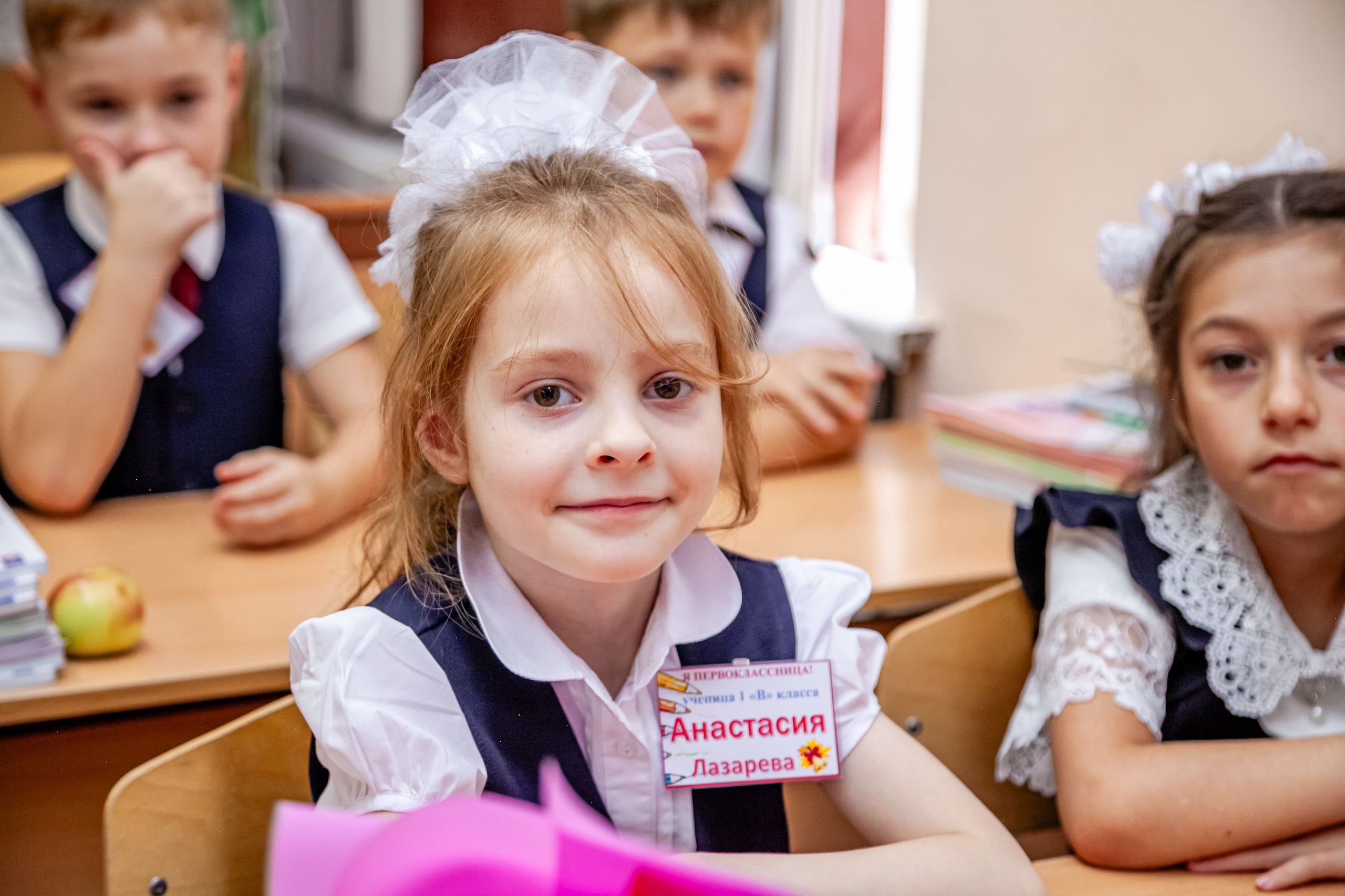 1 сентября линейка. Свадебный и семейный фотограф в Армавире