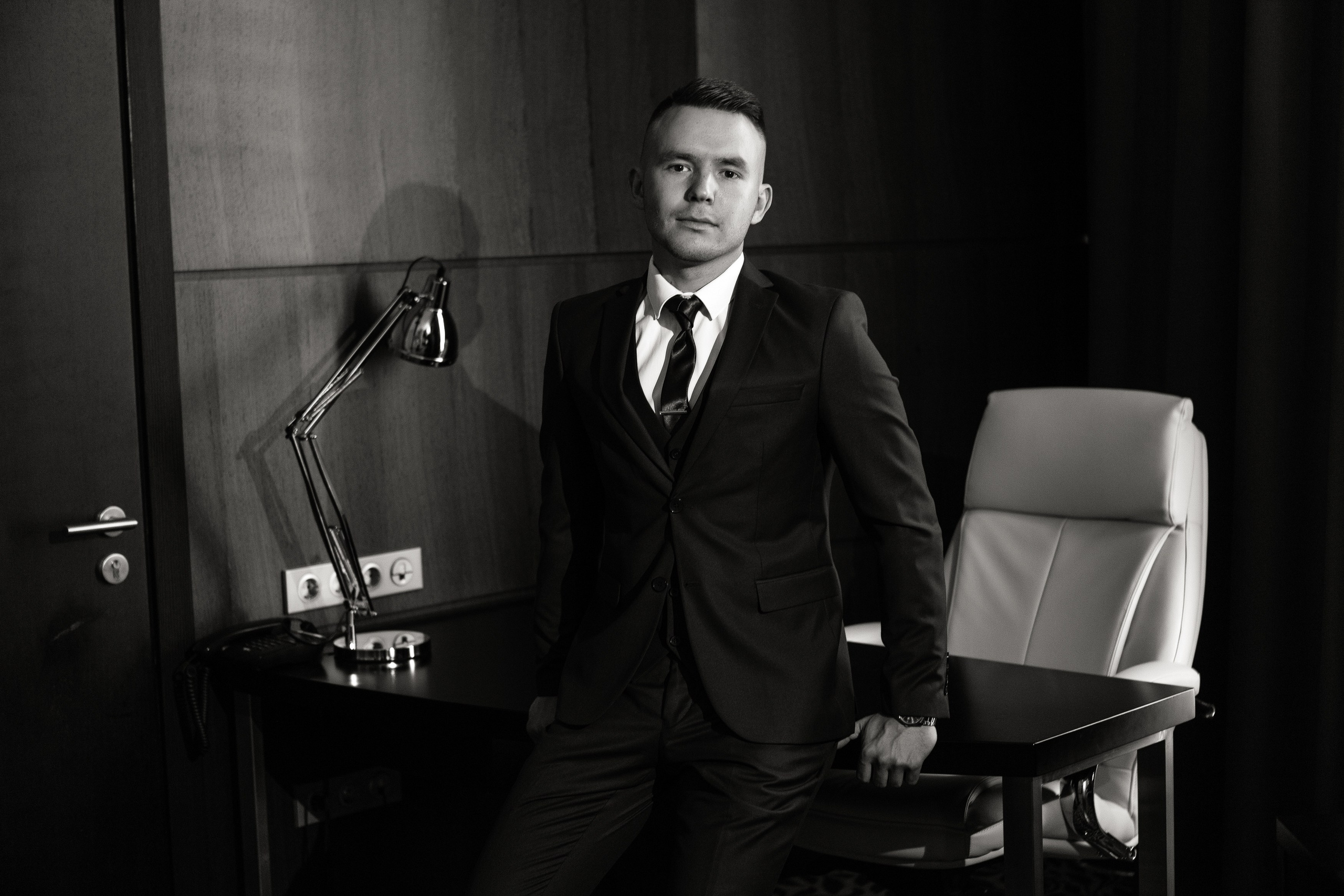 Свадебный фотограф Уфа — Руслан ГабдлисламовЖивые эмоции, красивые кадры, воспоминания на всю жизнь.Работаю по всей Республике Башкортоста. Свадебный фотограф Уфа Руслан Габдлисламов