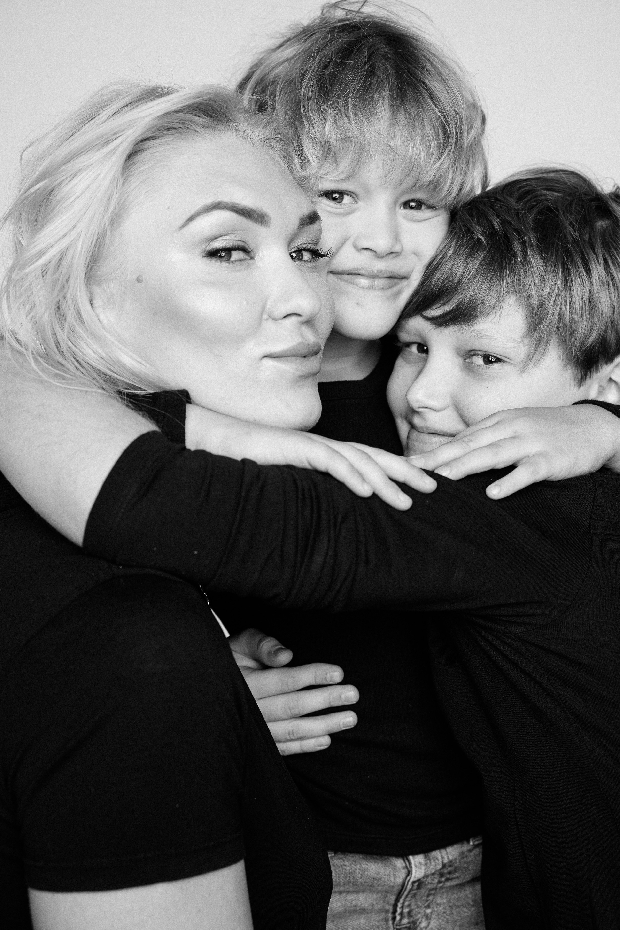 Подарочный сертификат на деловую фотосессию в Москве. Бизнес-фотограф в Москве — Виталий Агабабян | Деловые портреты и корпоративная съёмка