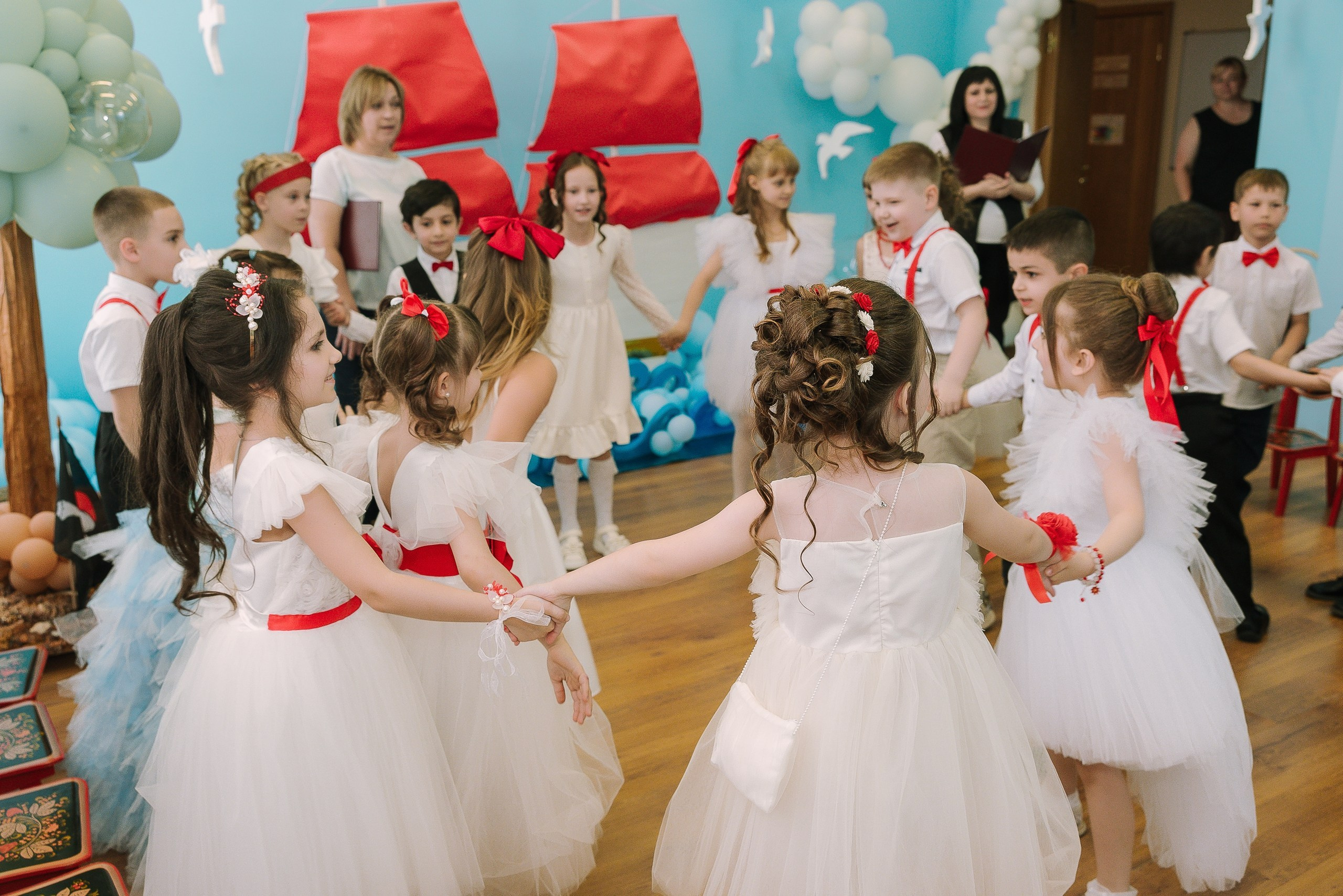 Выпускной 10 ДС. Выпускные альбомы Натальи Бутко: Новороссийск, Анапа, Геленджик