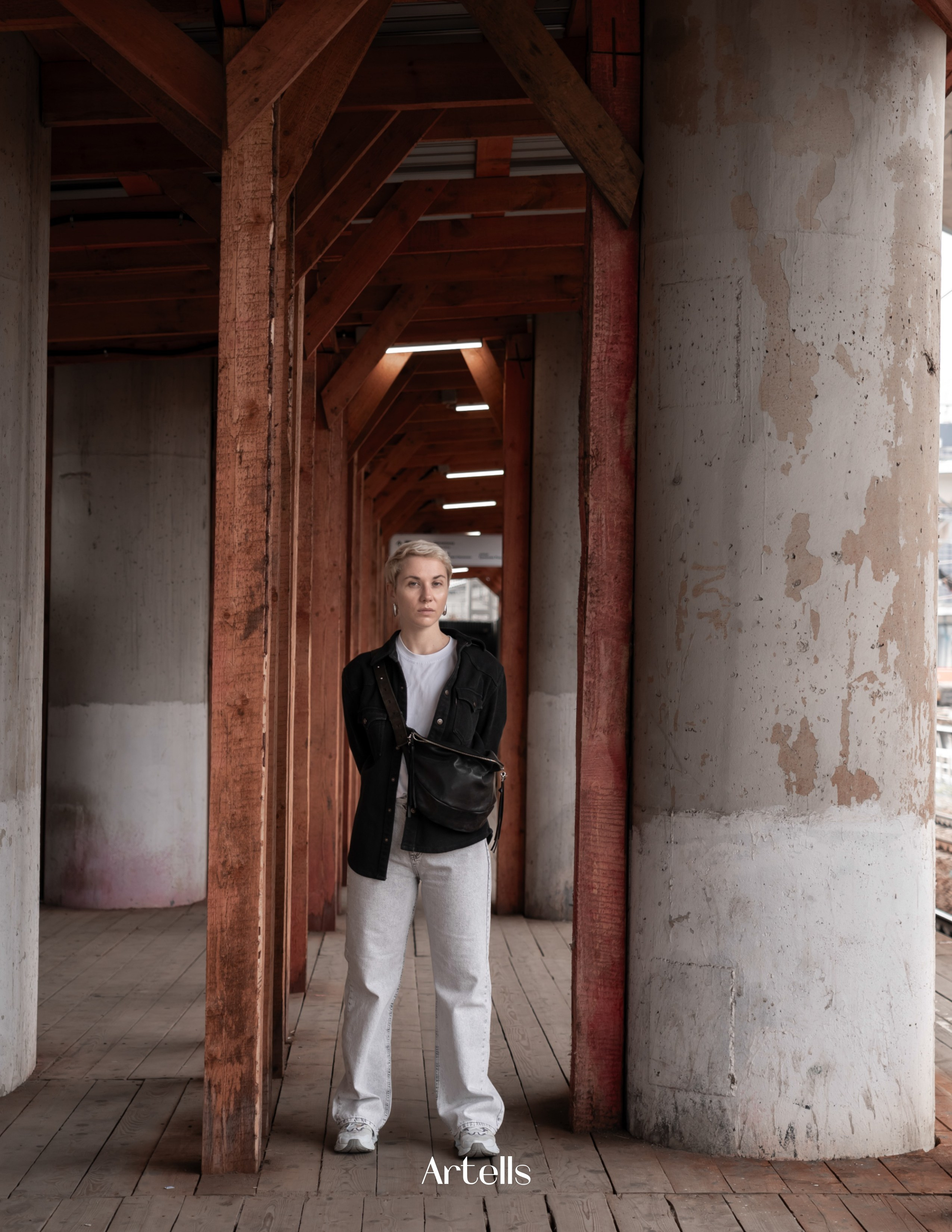 Waiting for the next train. Наталия Фролова. Фотограф. Москва