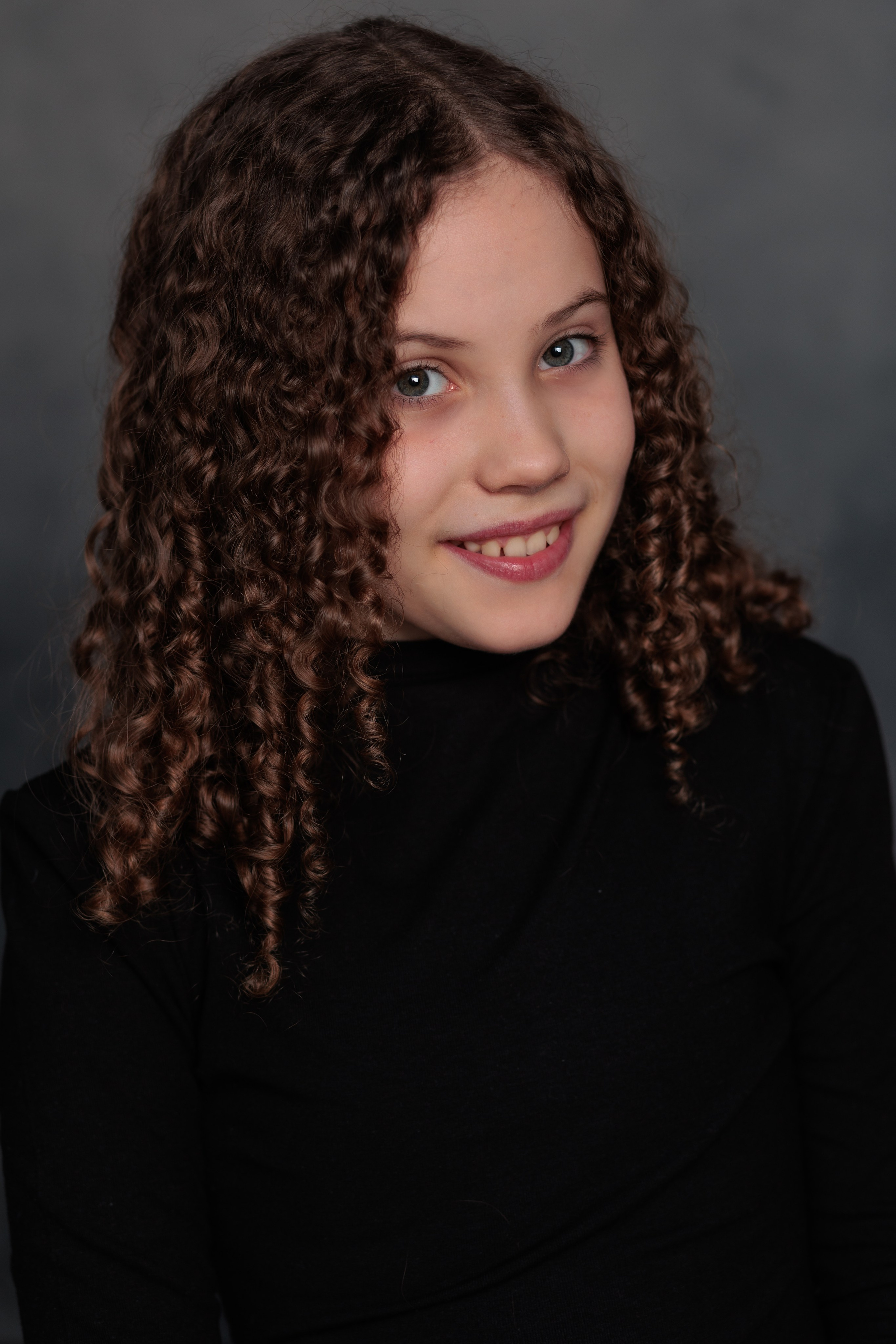 ЕЛИЗАВЕТА. Я фотограф из Москвы к Вашим услугам