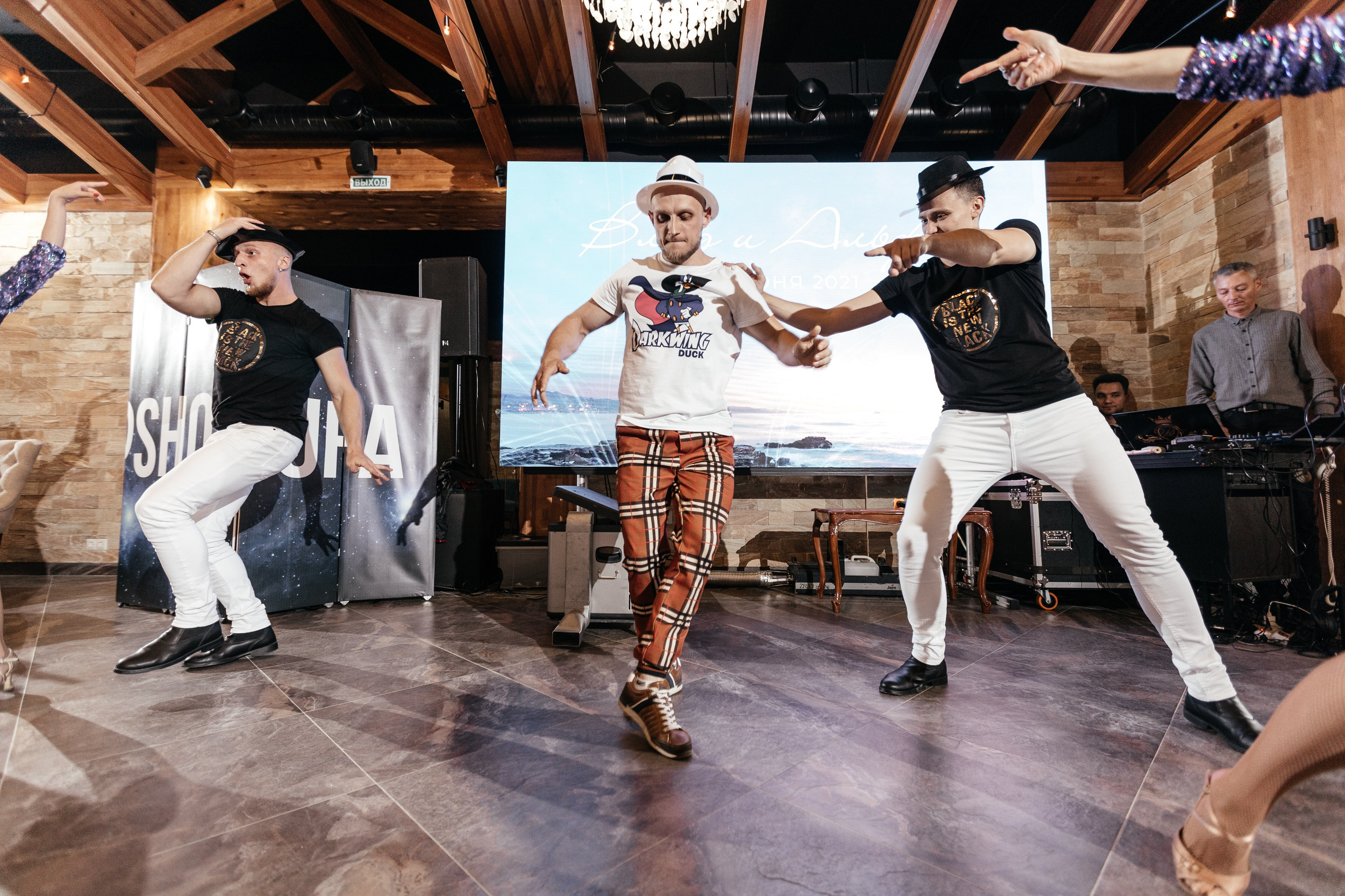 Свадебный фотограф Уфа — Руслан ГабдлисламовЖивые эмоции, красивые кадры, воспоминания на всю жизнь.Работаю по всей Республике Башкортоста. Свадебный фотограф Уфа Руслан Габдлисламов