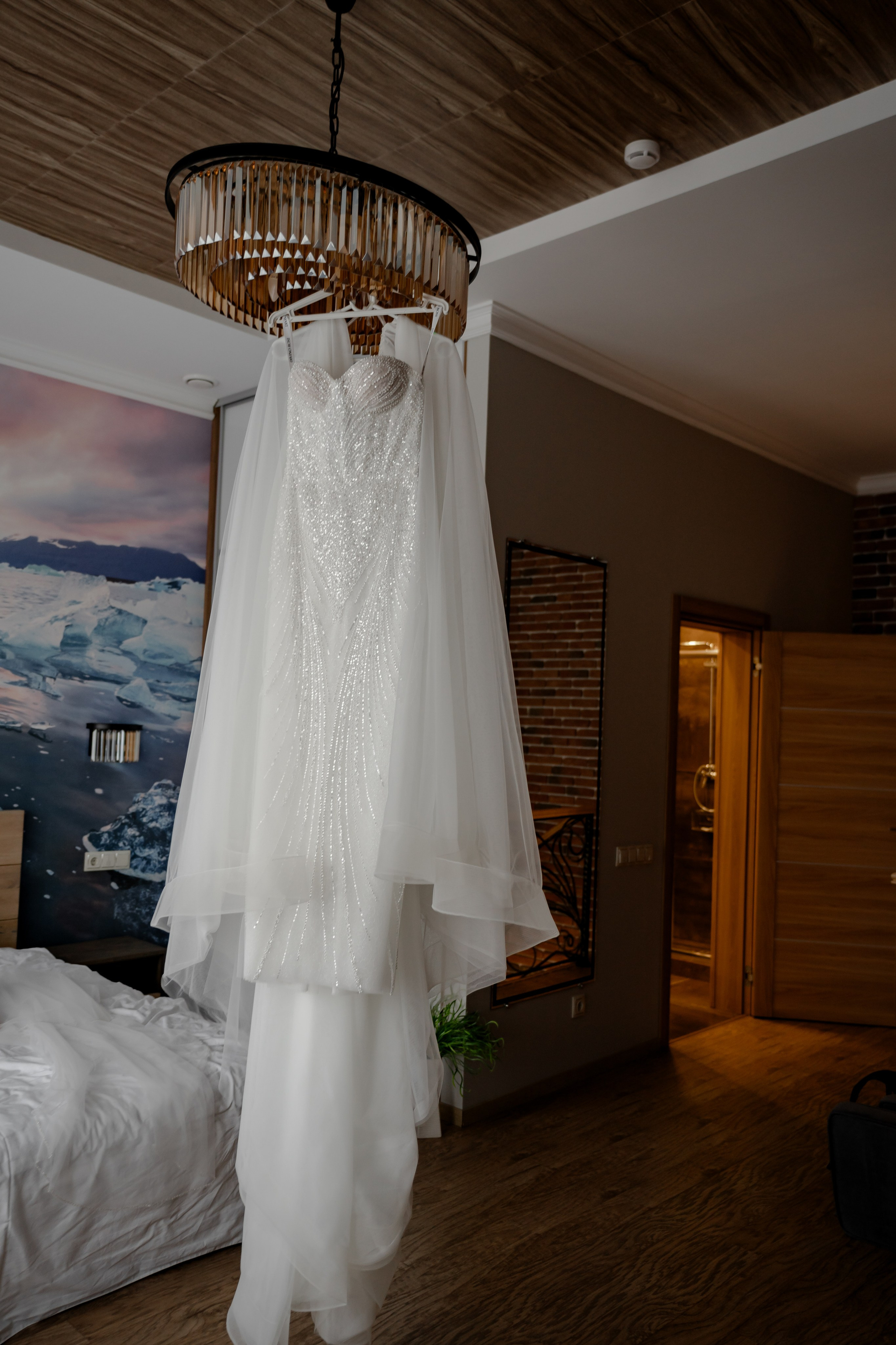 СВАДЕБНАЯ СЬЕМКА СБОРОВ В ОТЕЛЕ И ВЫЕЗД НА ЦЕРЕМОНИЮ (СНЯТО В СИБИРЕ В НИЖНЕВАРТОВСКЕ). Профессиональный фотограф, Санкт-Петербург — Виктория Богомолова