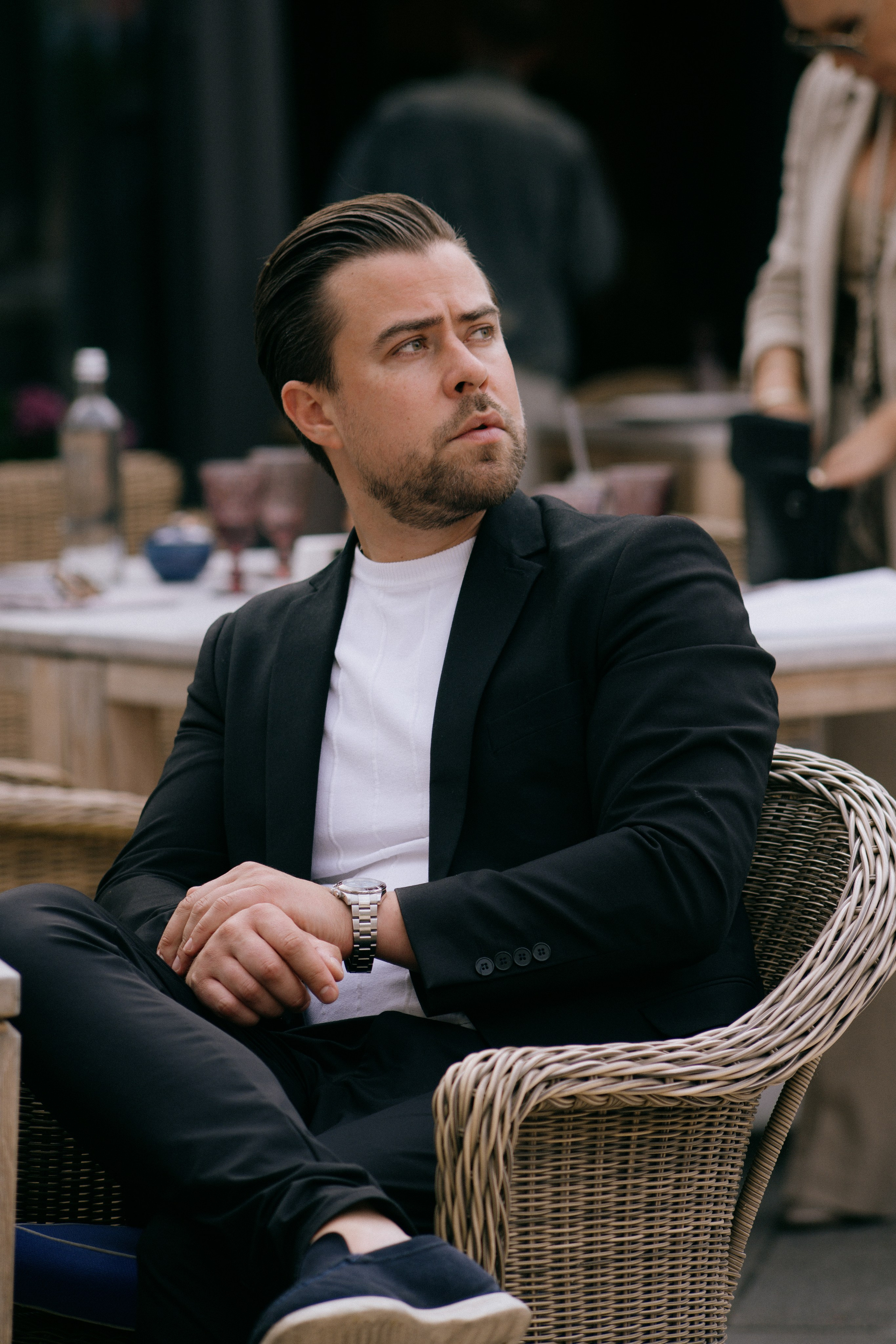 OK Mag SUMMER FEST 2025. Бэкстейдж и репортажный фотограф в Москве Артем Онацко