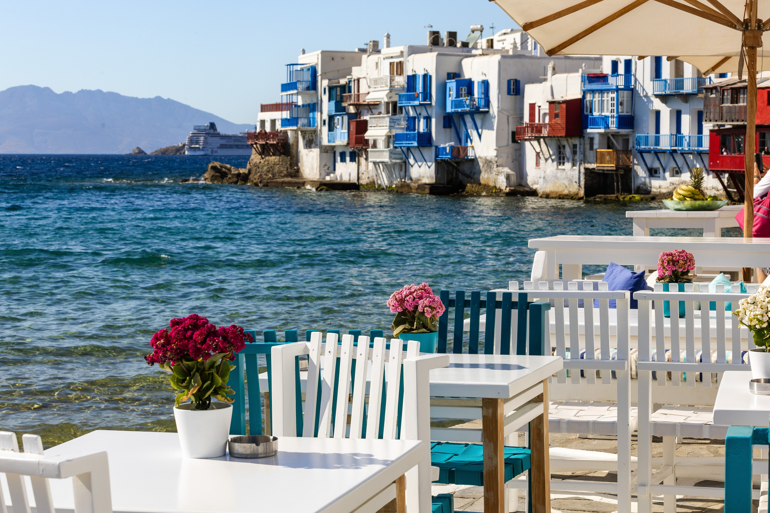 Миконос. Фото департамент круизного лайнера Астория Гранде