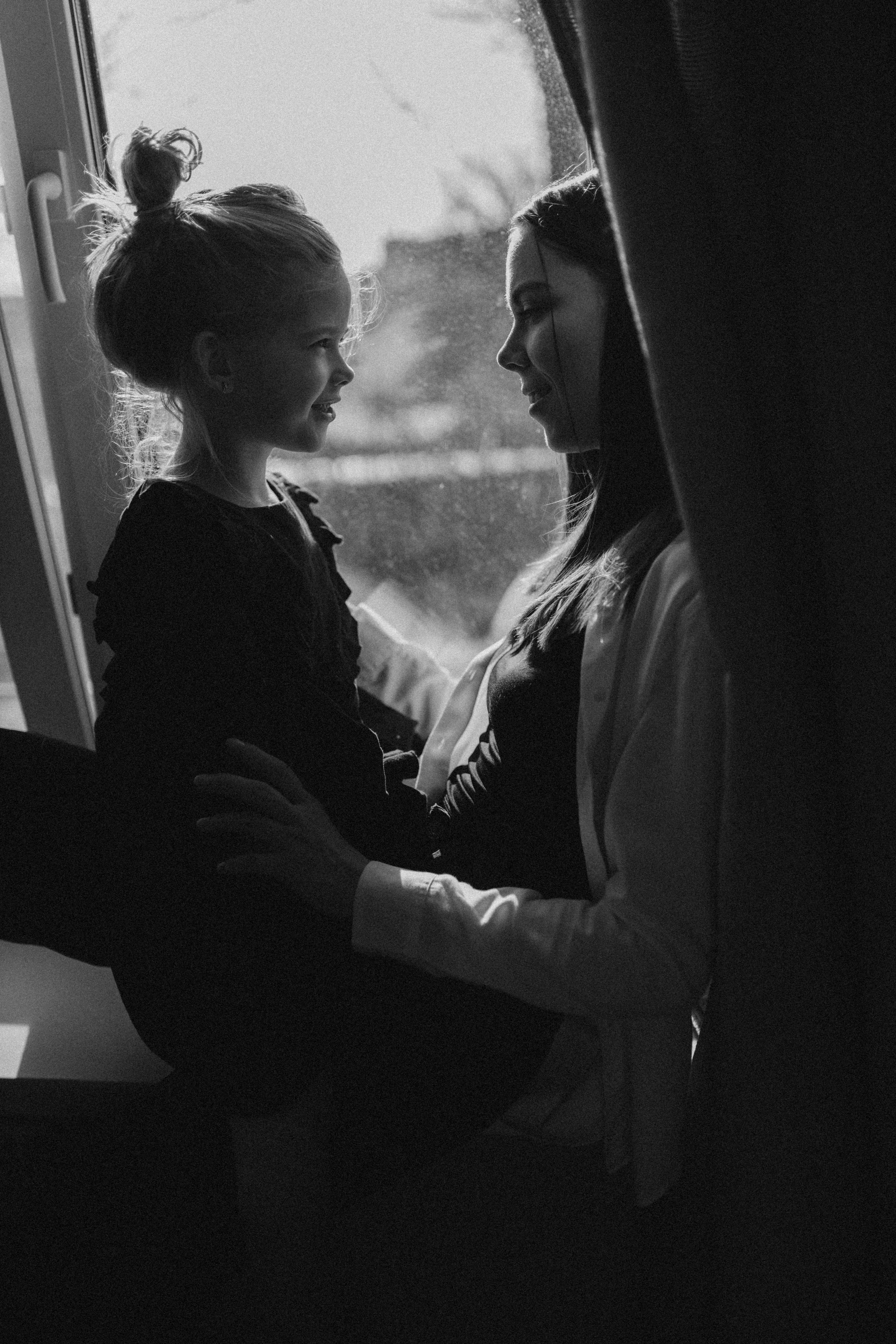 Вика и Мира. Семейный фотограф Оля Гладченко