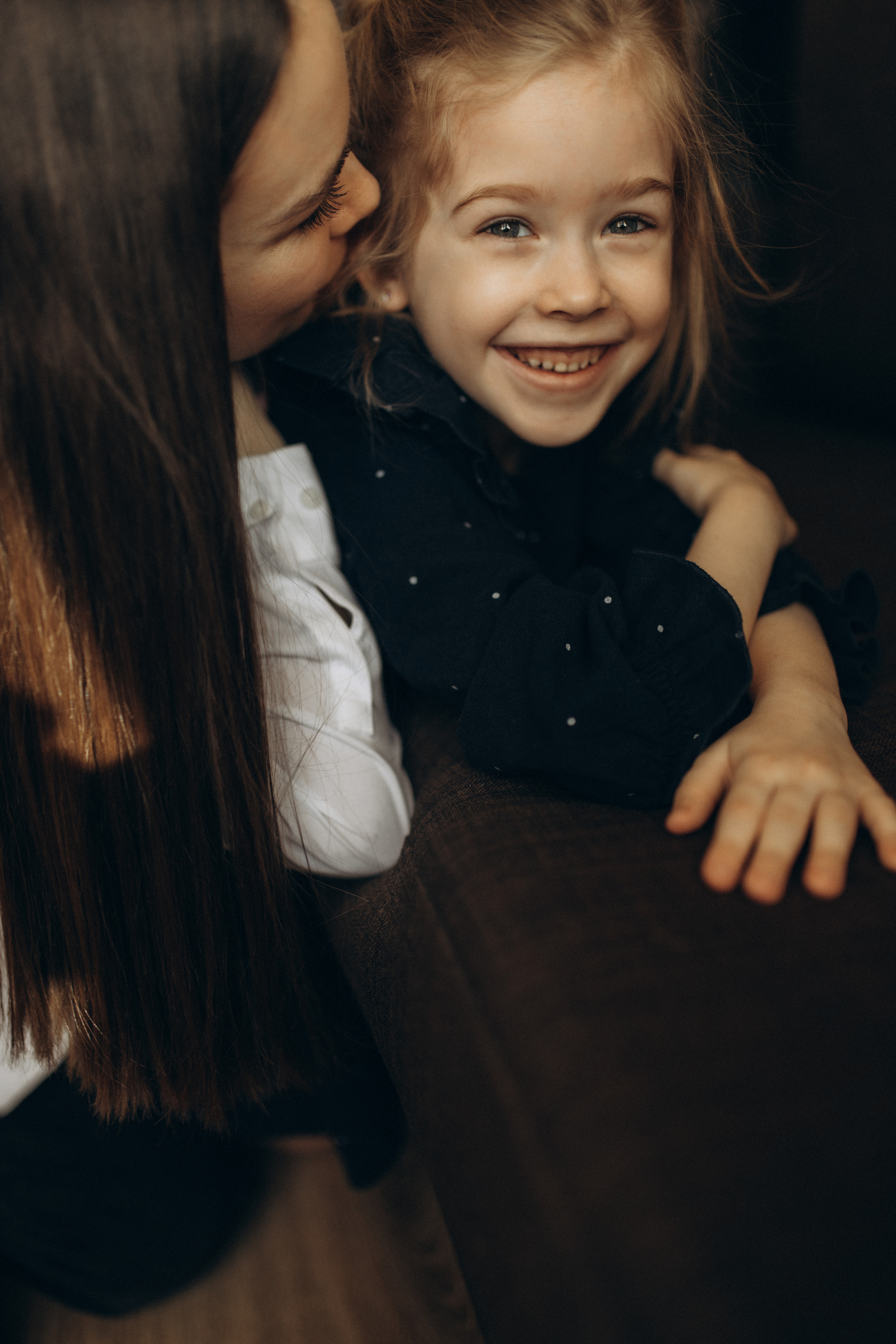 Вика и Мира. Семейный фотограф Оля Гладченко