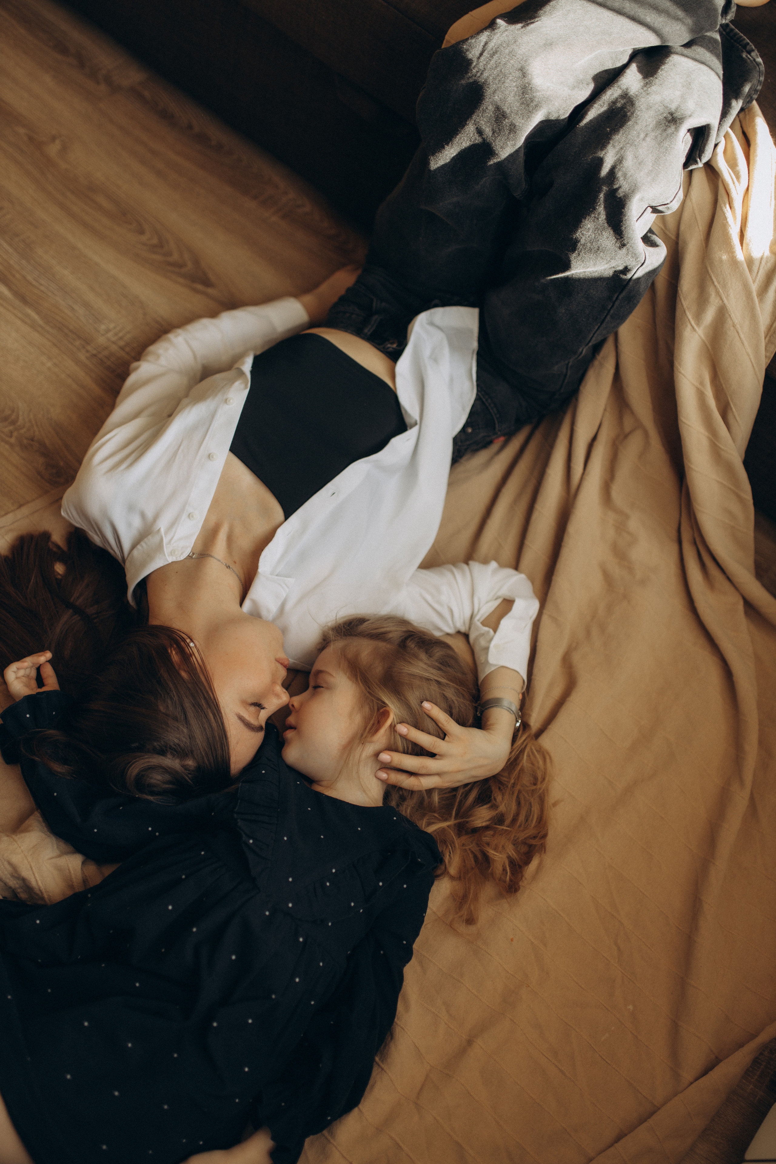 Вика и Мира. Семейный фотограф Оля Гладченко