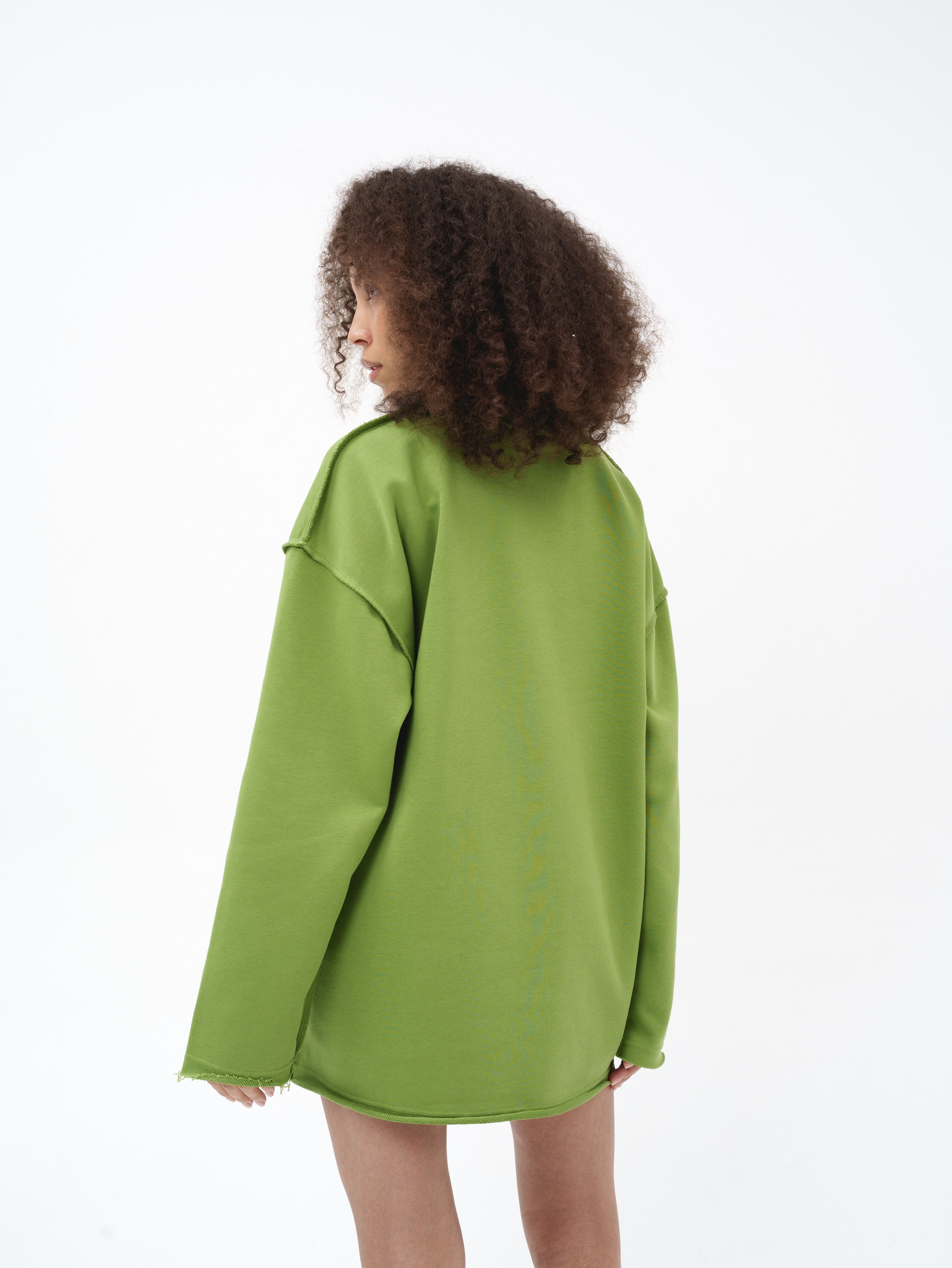 Свитшоты (вб и озон). Иван Упоров — фотограф, рилсмейкер чебоксары