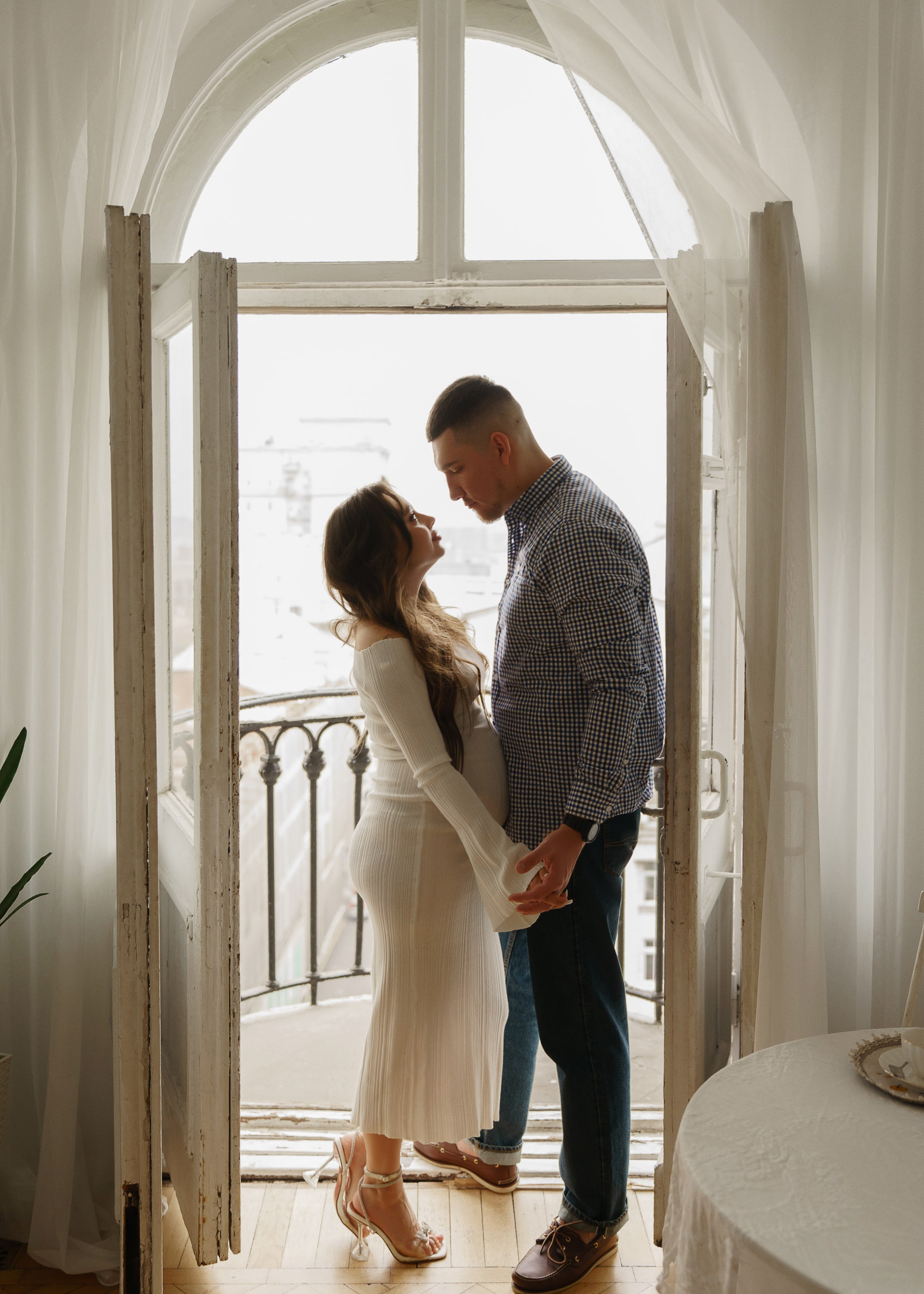 САША И ЛЕША. Женский портрет