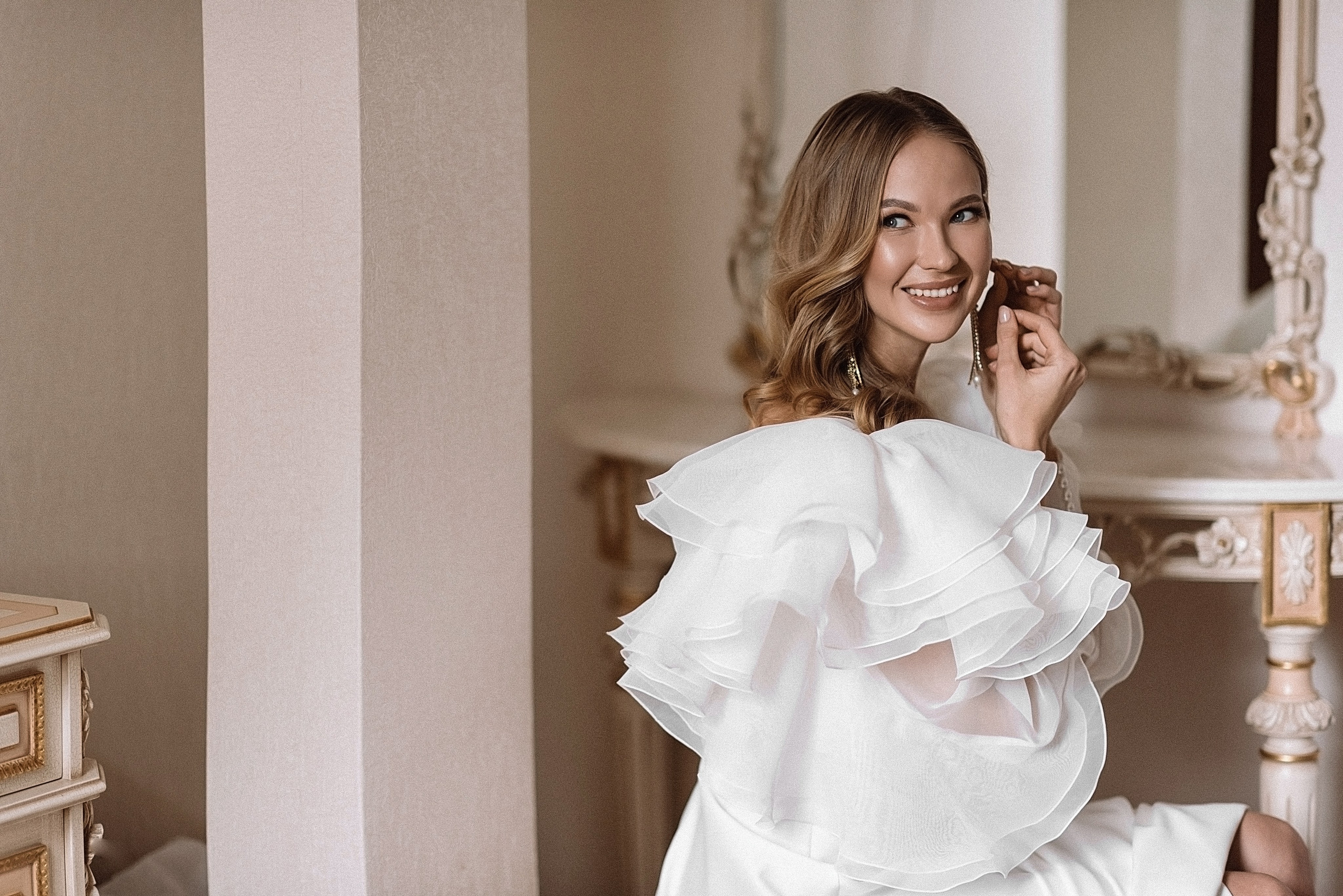 Свадебная фотосессия в отеле RIVIERA SUNRISE RESORT & SPA. Свадебный и семейный фотограф и видеограф, Крым, Москва, Санкт -Петербург