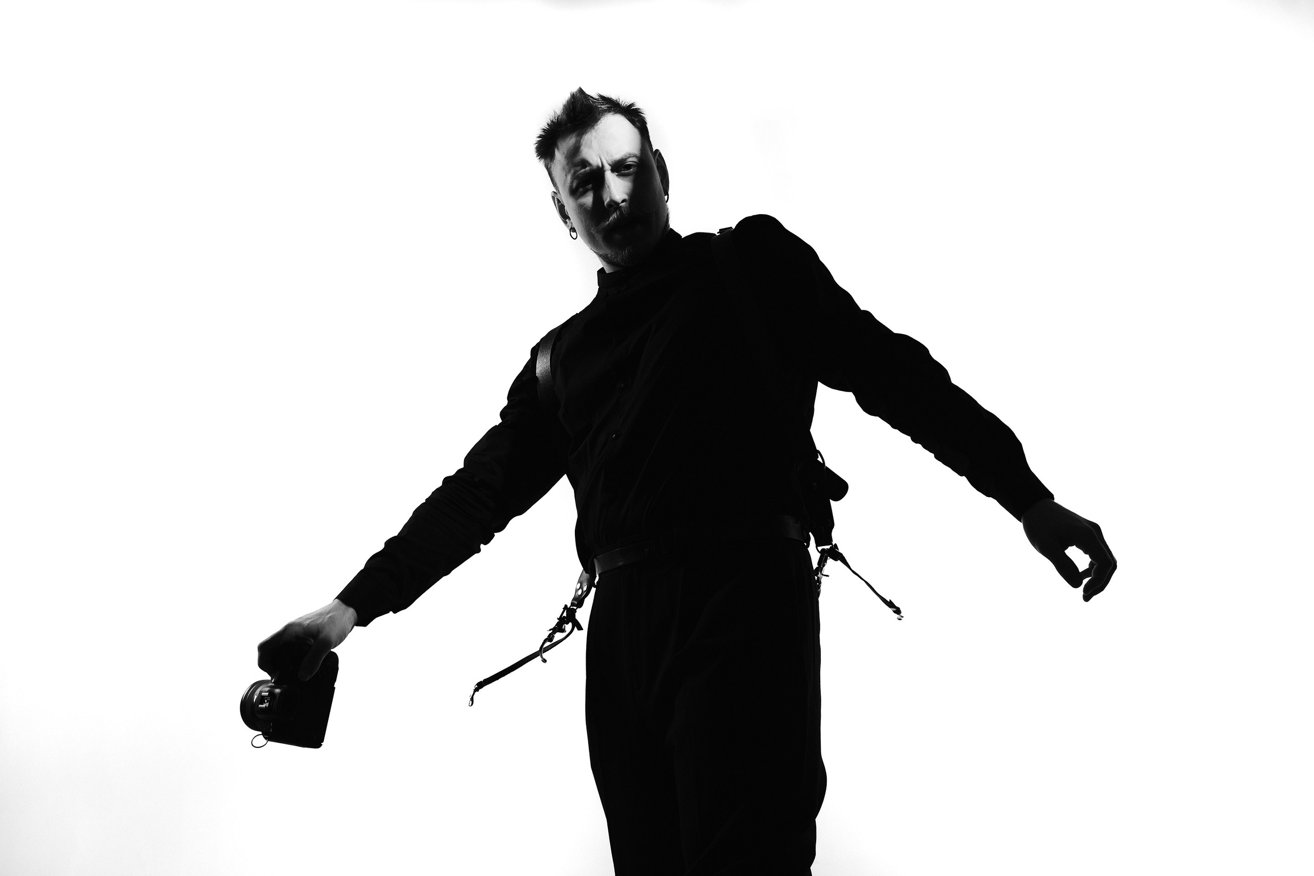 Креативная мужская фотосессия. Профессиональный фотограф в Новосибирске