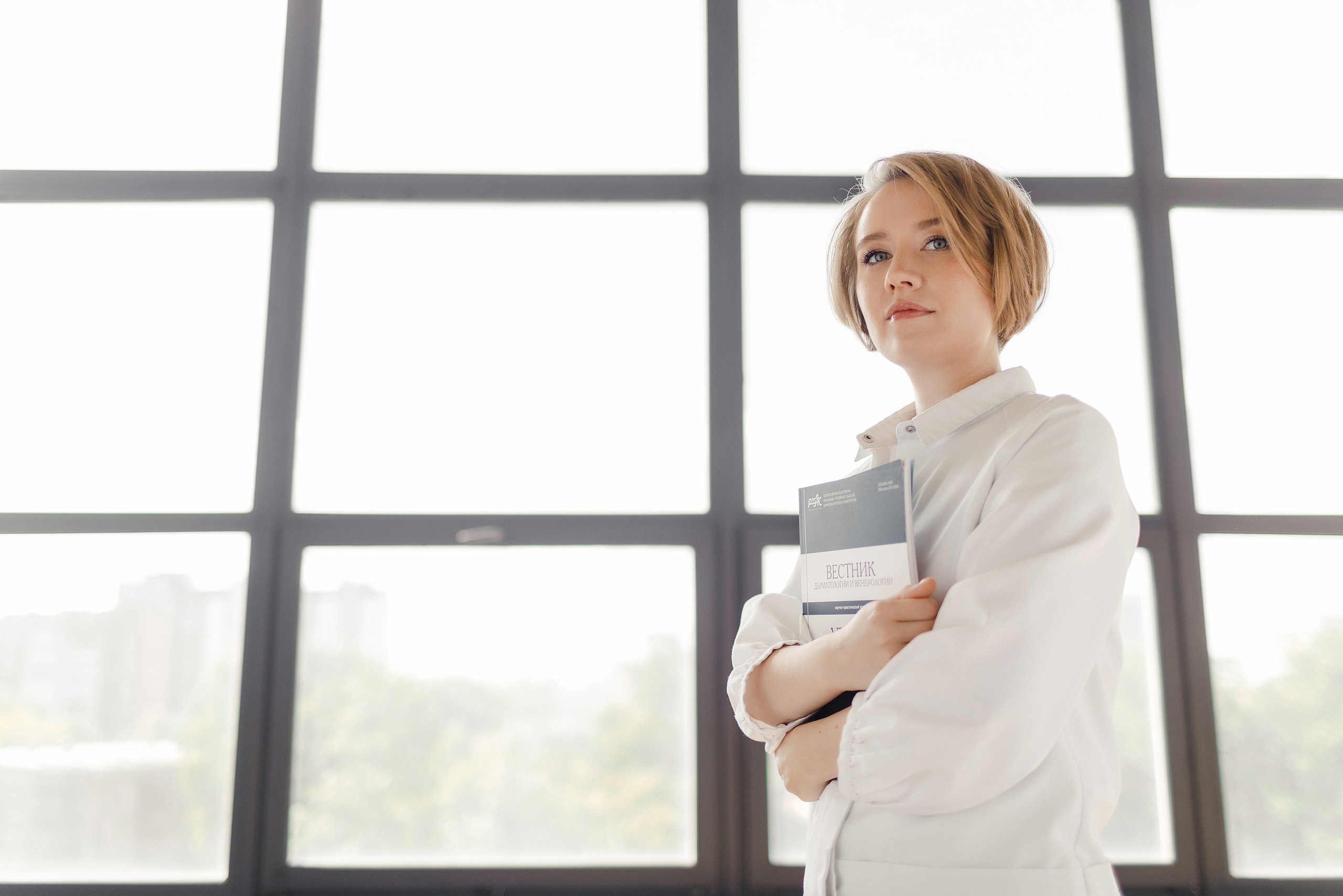 Фотосессия доктора для соц сетей. Профессиональный фотограф в Новосибирске