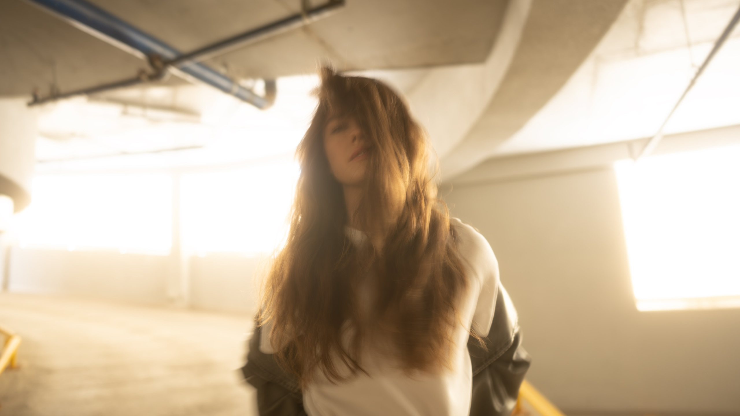 Photoshoot with Nastya in a Parking Lot — Anton Avanzato