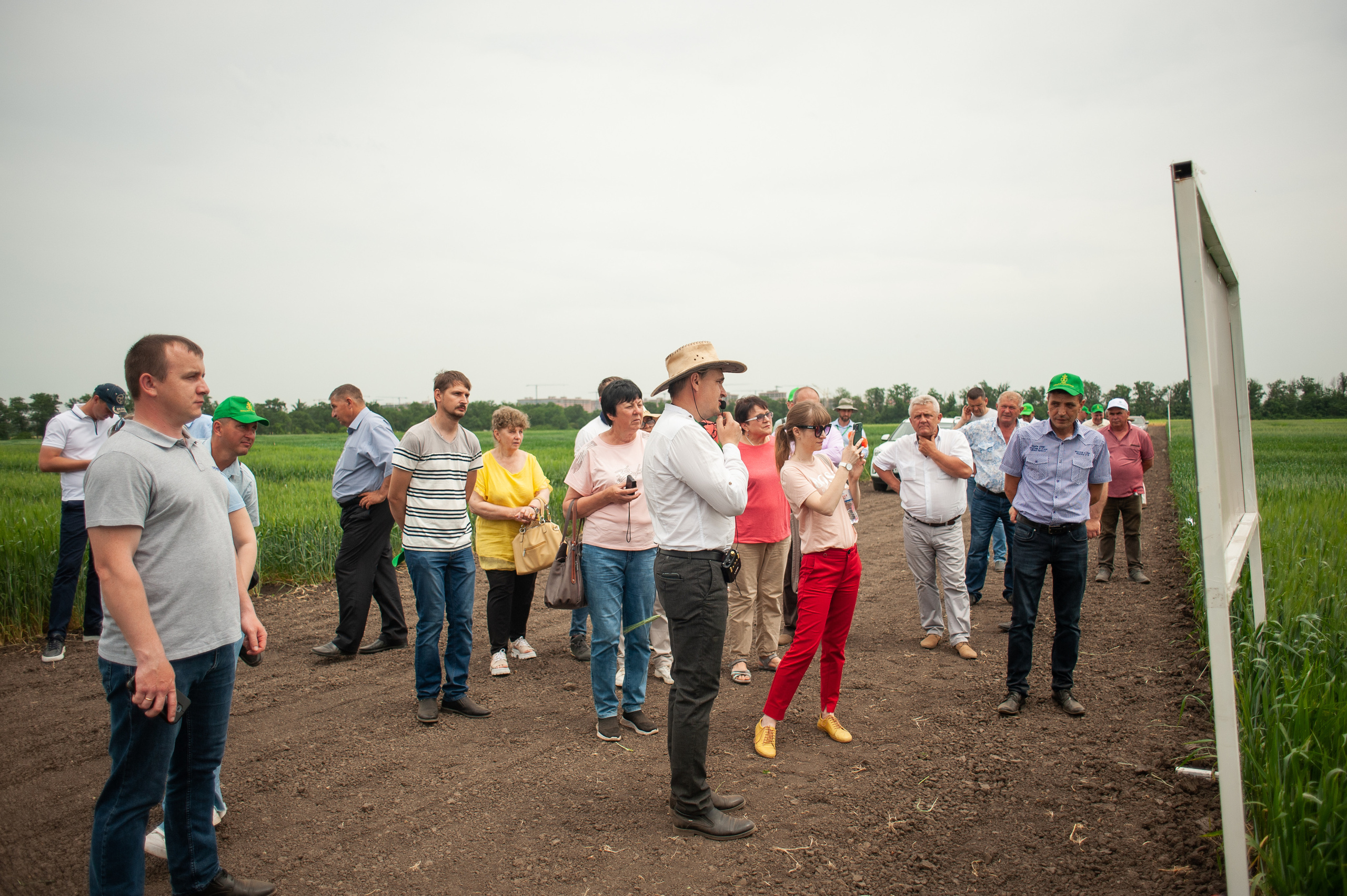 НЦЗ им. П. П. Лукьяненко «День поля». Свадебный и женский фотограф в Лиссабоне Яковлева Ольга
