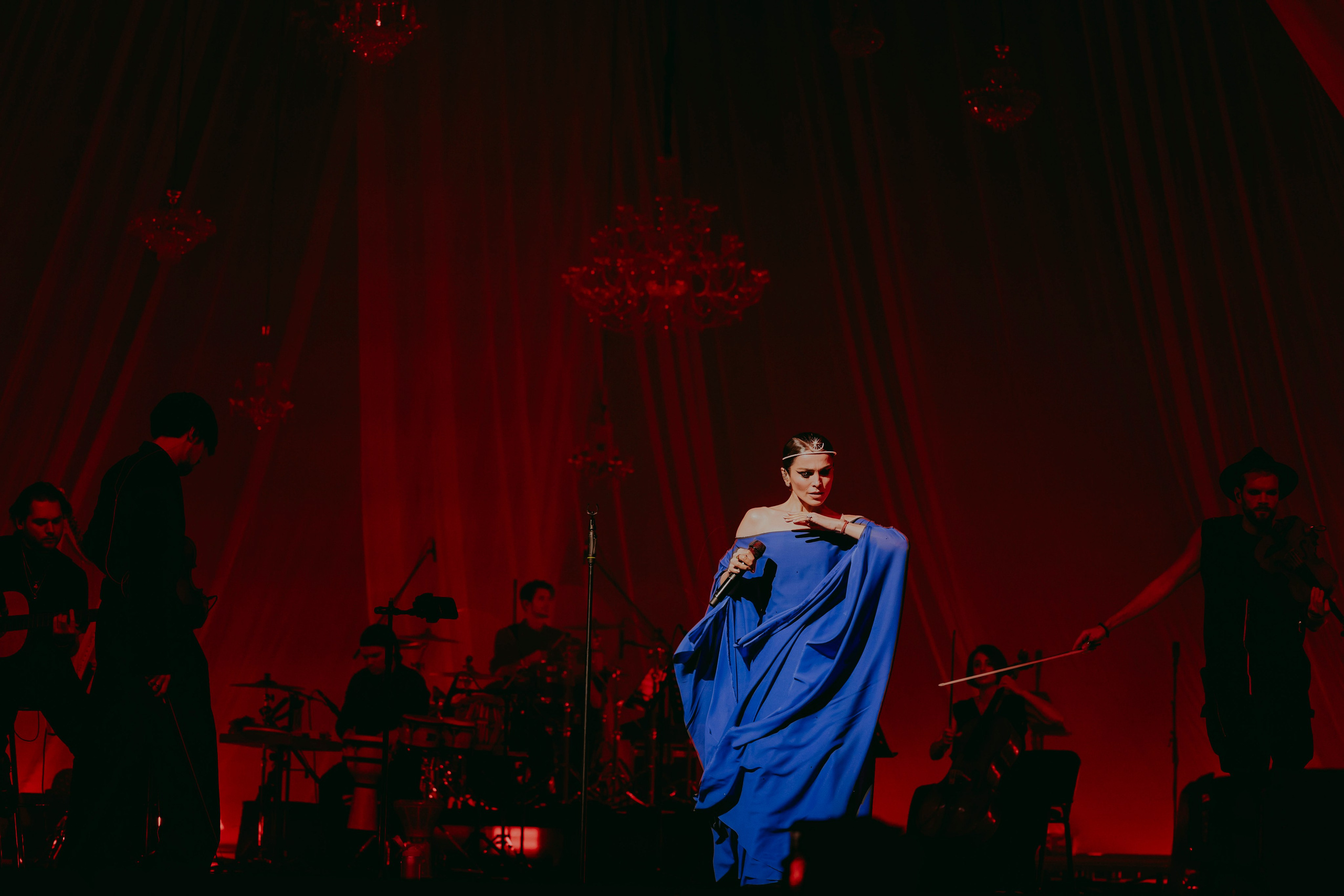 SATI ETHNICA, Crocus City Hall. «Птичка на проводе»: информационный портал в Москве