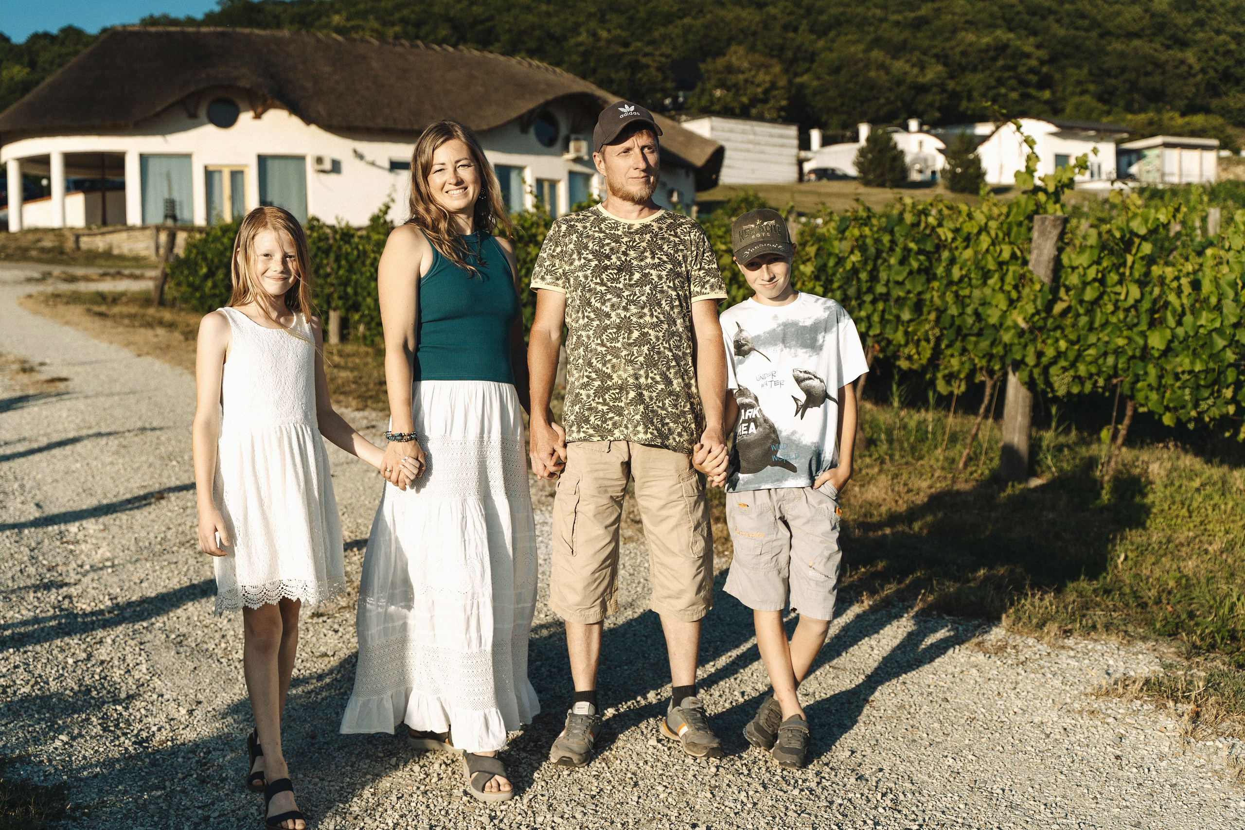 Семейная съемка в усадьбе. Фотограф в Анапе Татьяна Тагель: свадебные и семейные фотосессии