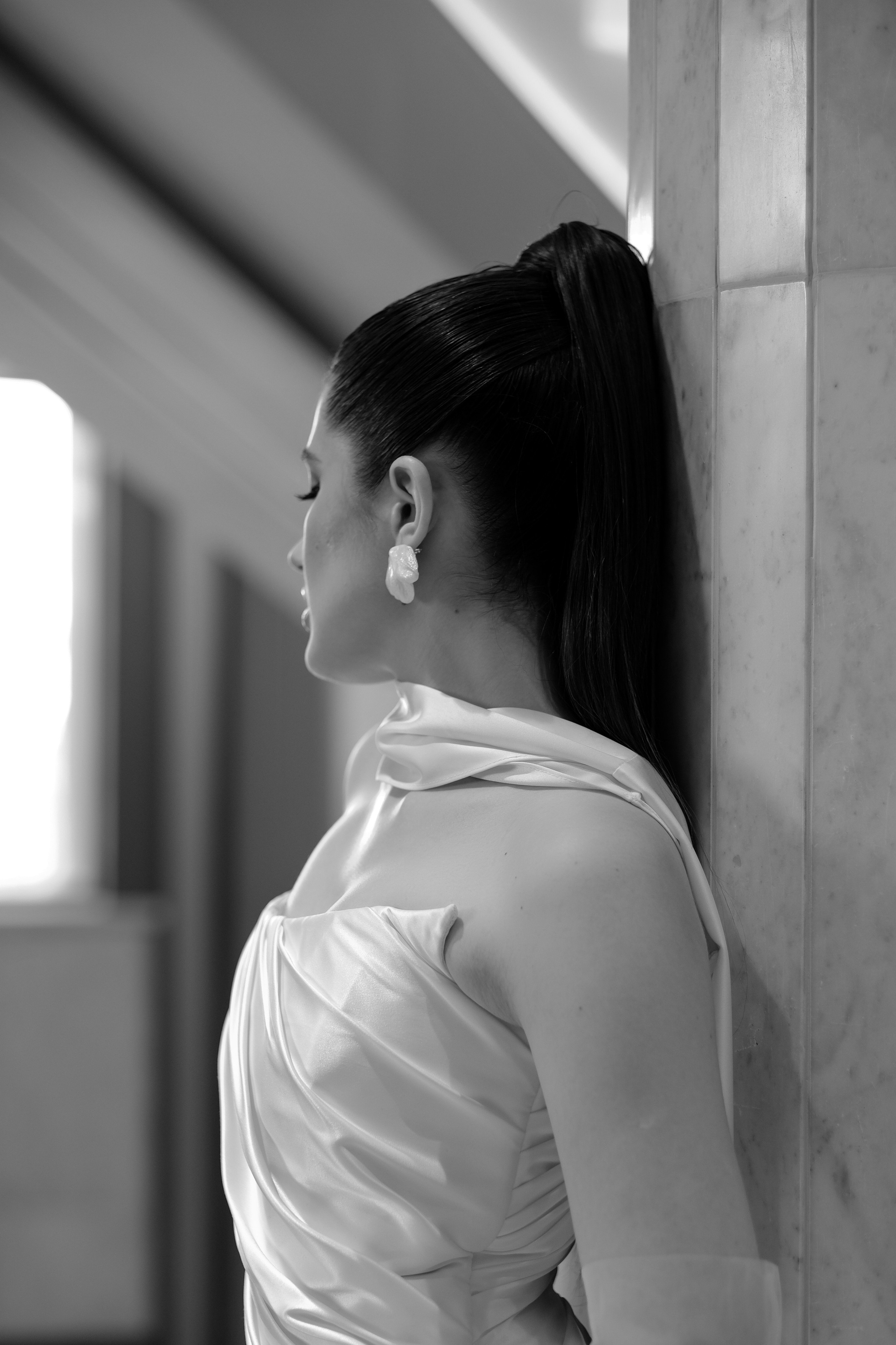 Свадебная фотосессия в театре драмы имени Наума Орлова. Свадебный фотограф в Челябинске Сырчикова Наталья