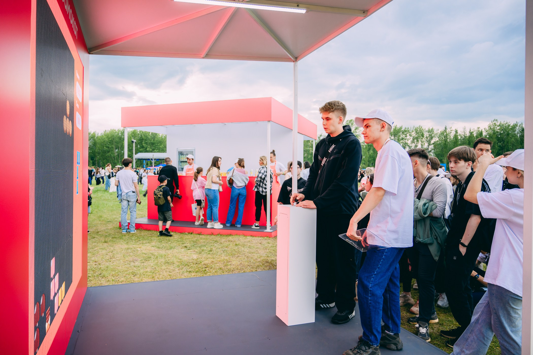 VK FEST 2024. 📸Портретный и репортажный фотограф | Красноярск | Поливода Дмитрий📸